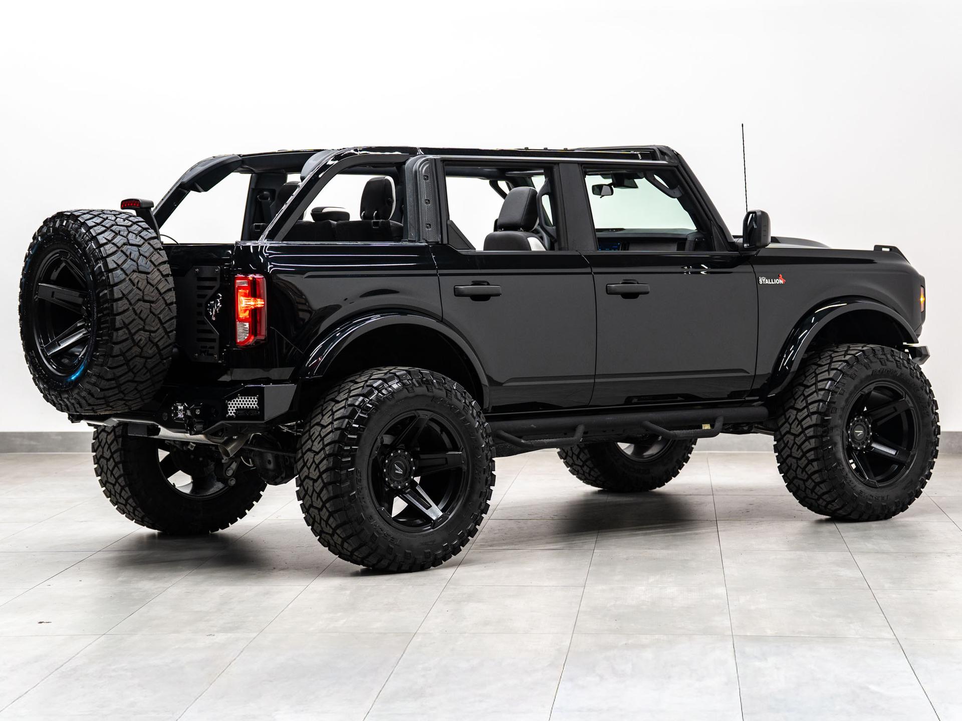 2026 FORD BRONCO 4X4 in Black, photo 20 of 60