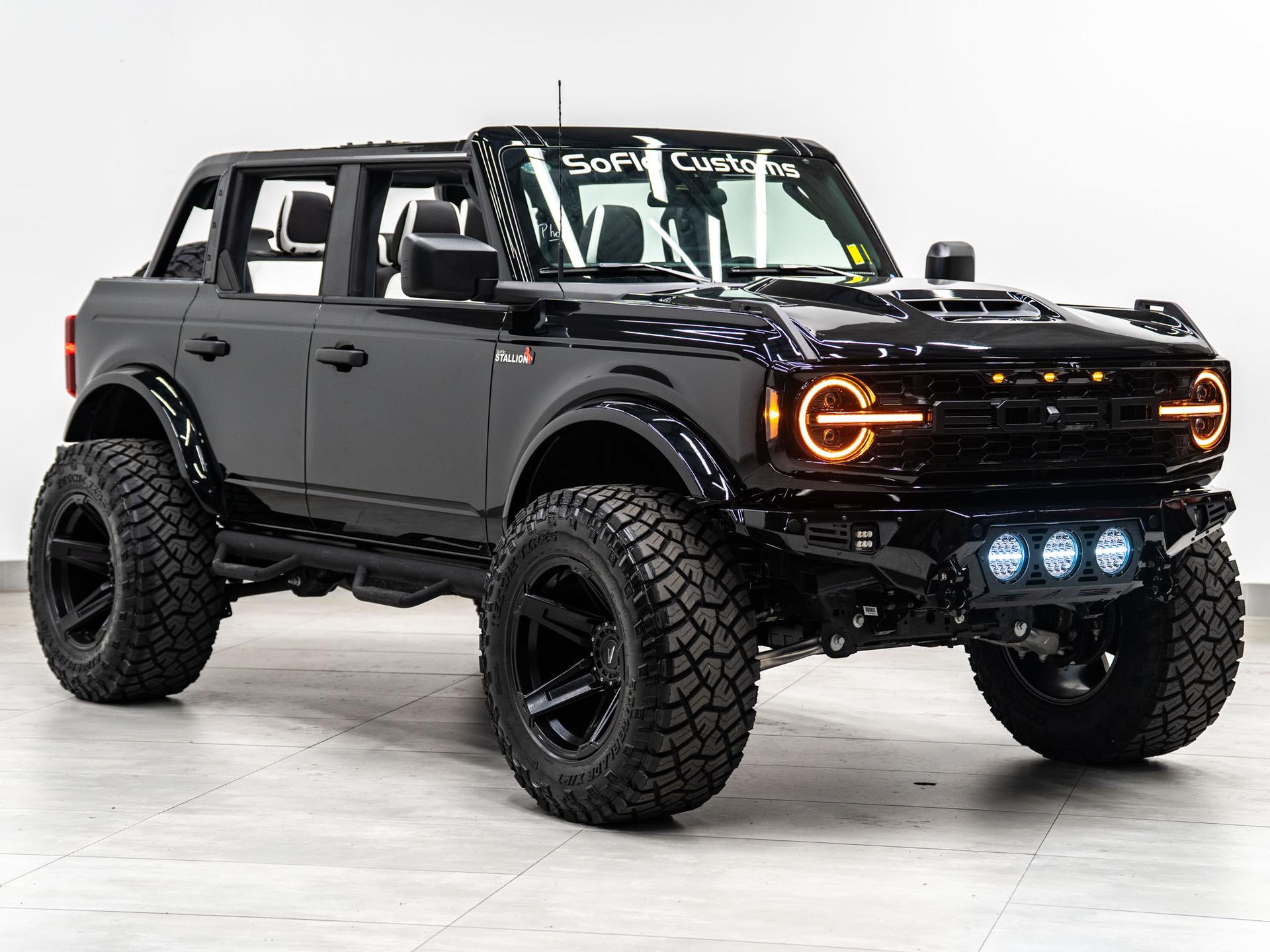 2026 FORD BRONCO 4X4 in Black, photo 18 of 60