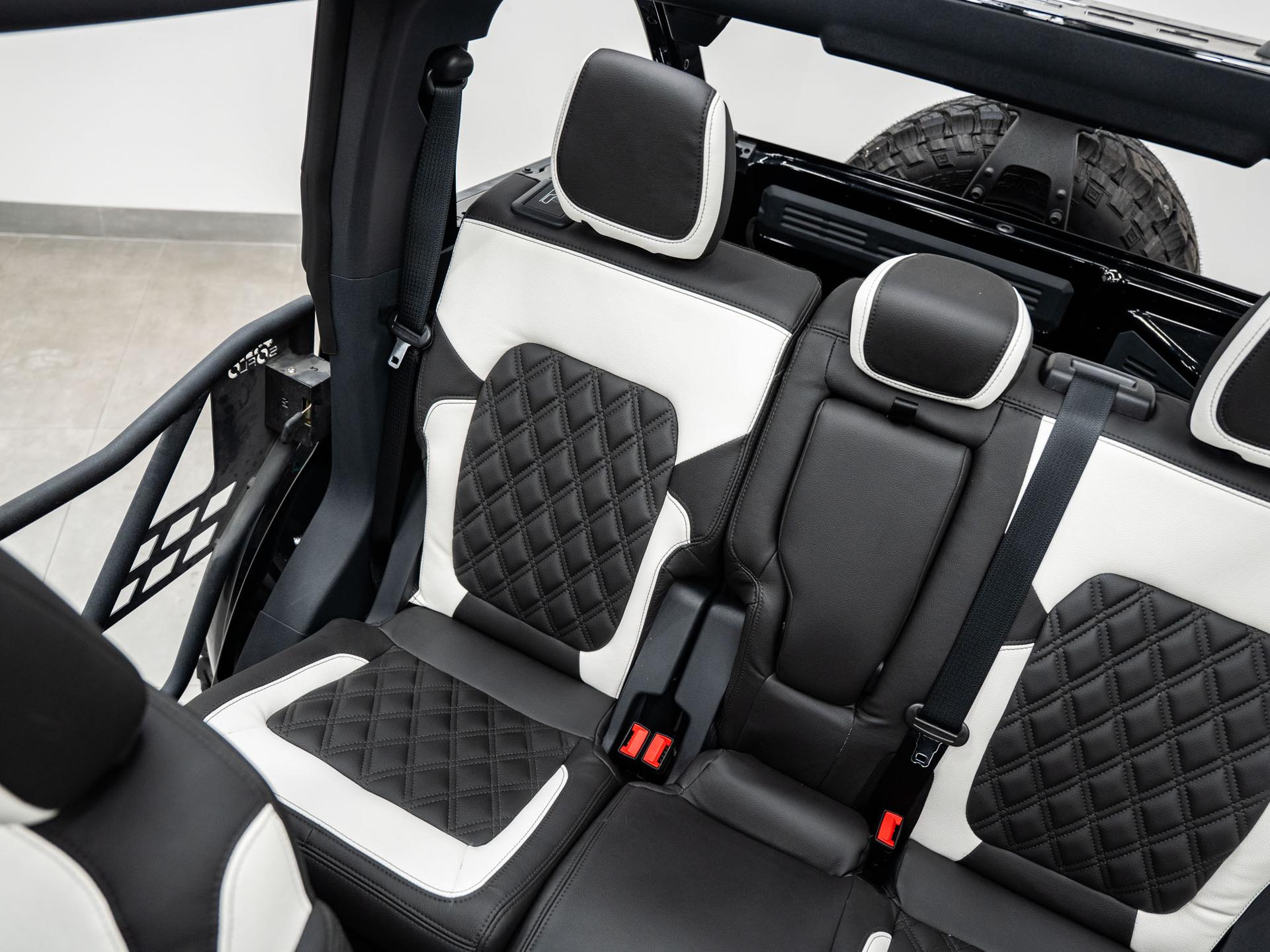 2026 FORD BRONCO 4X4 in Black, photo 42 of 60