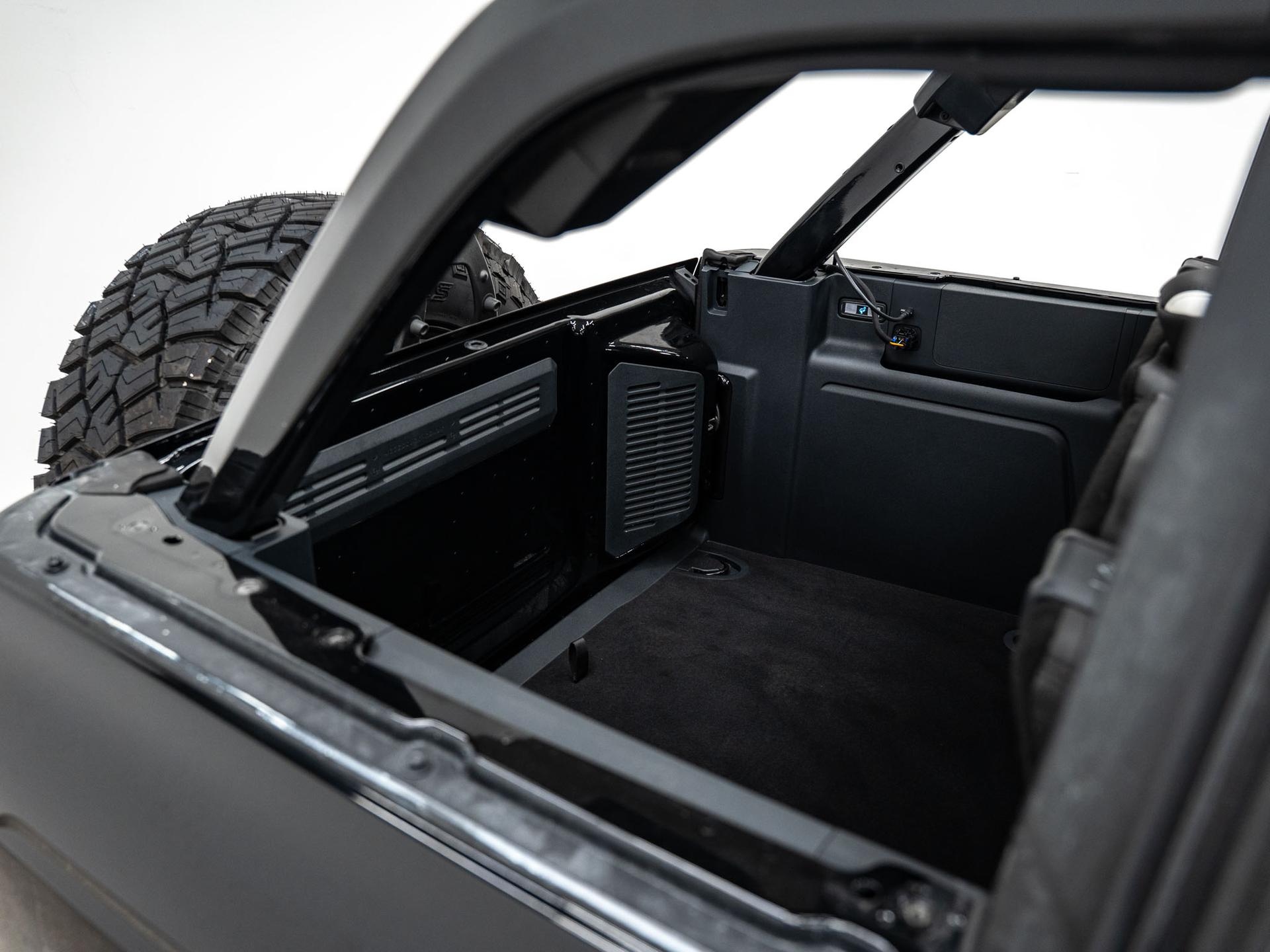 2026 FORD BRONCO 4X4 in Black, photo 51 of 60