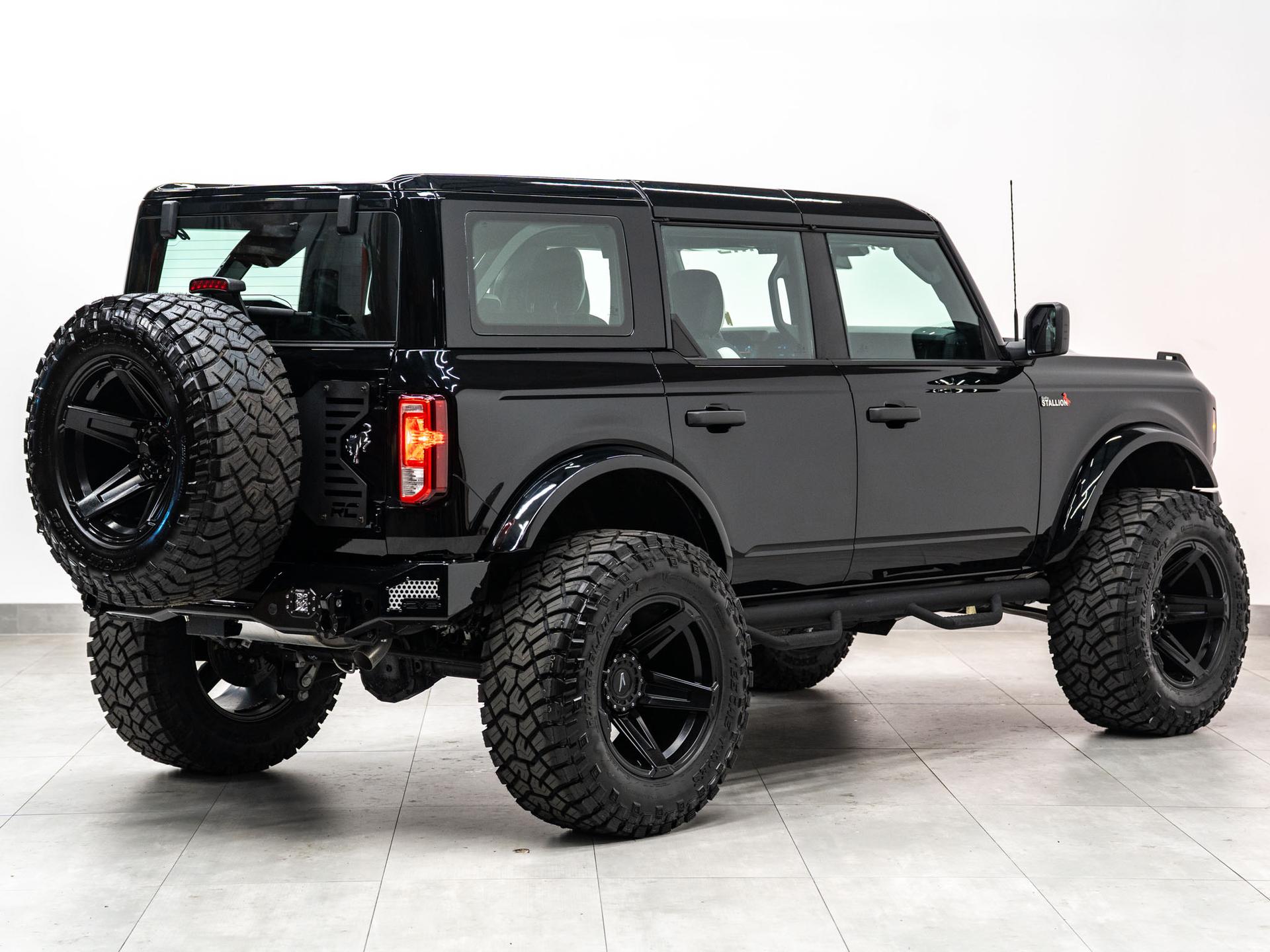 2026 FORD BRONCO 4X4 in Black, photo 7 of 60