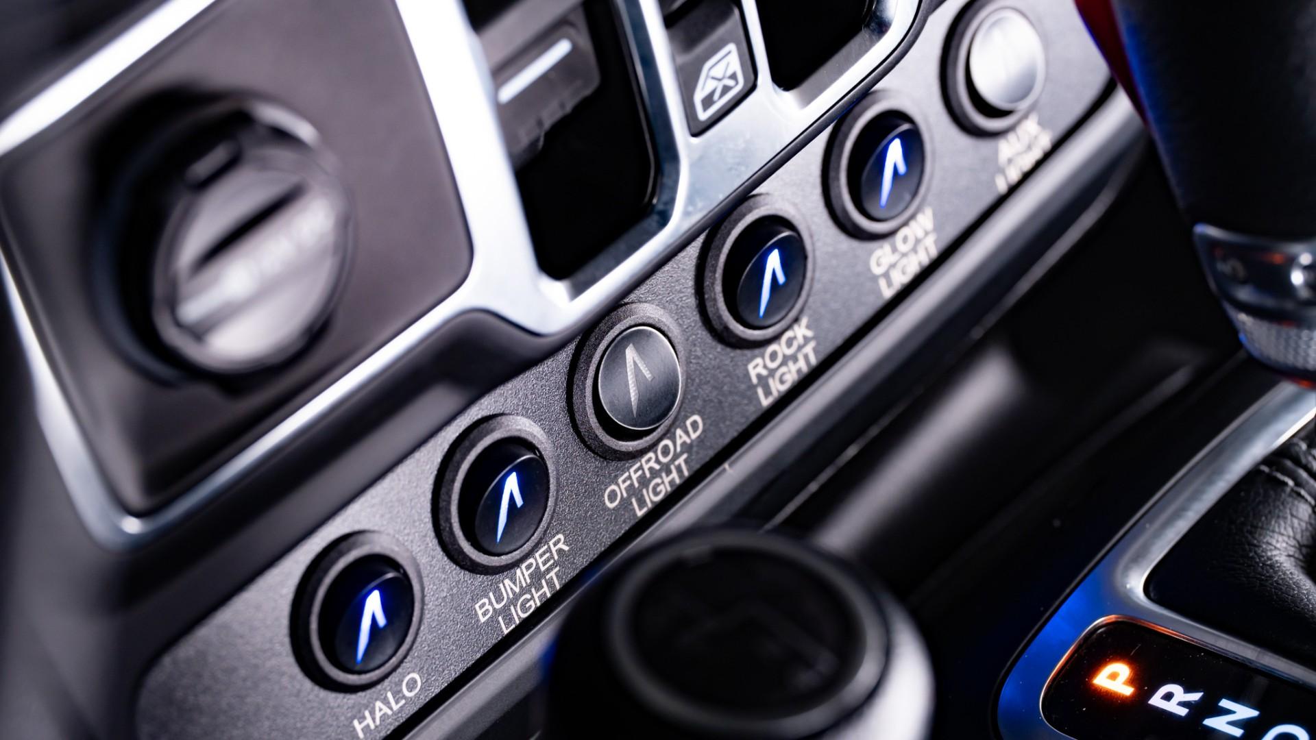 2026 JEEP WRANGLER in Black, photo 23 of 60