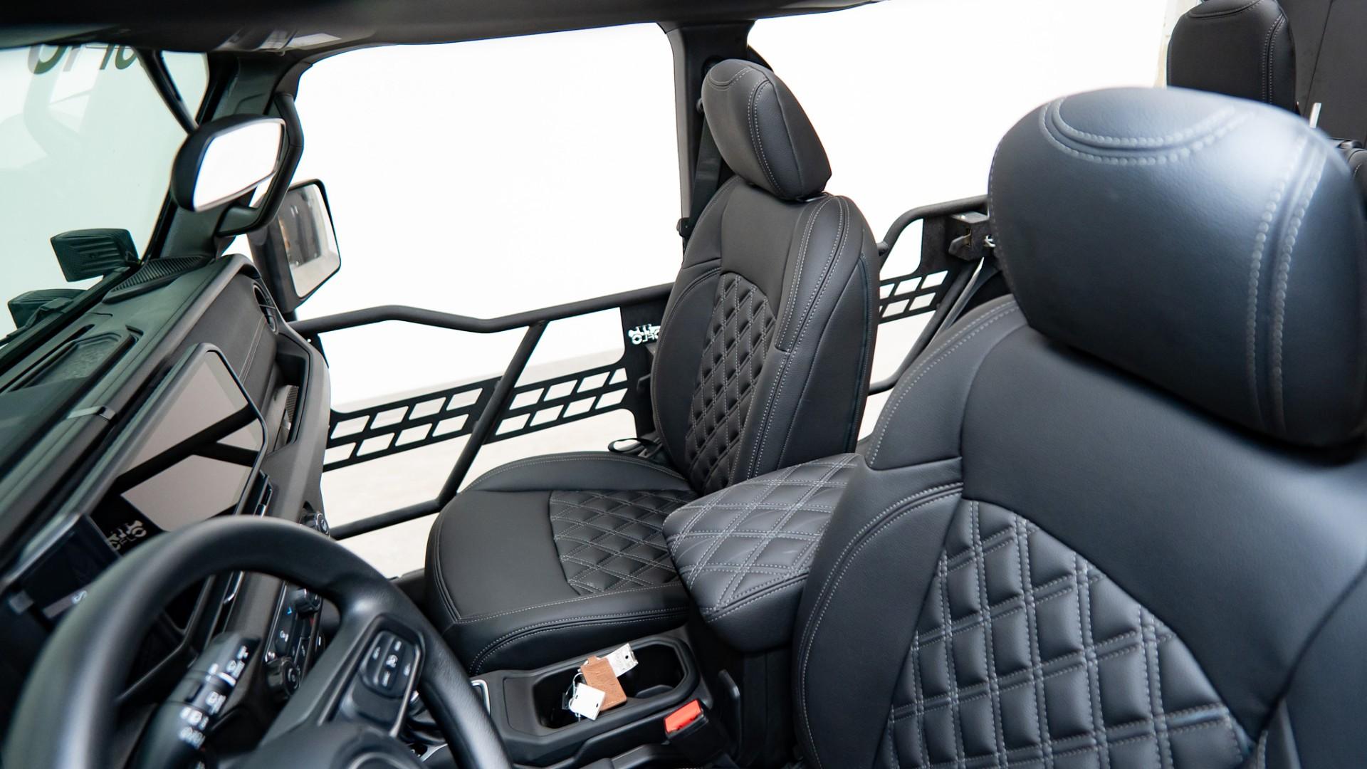 2026 JEEP WRANGLER in Gray, photo 28 of 52