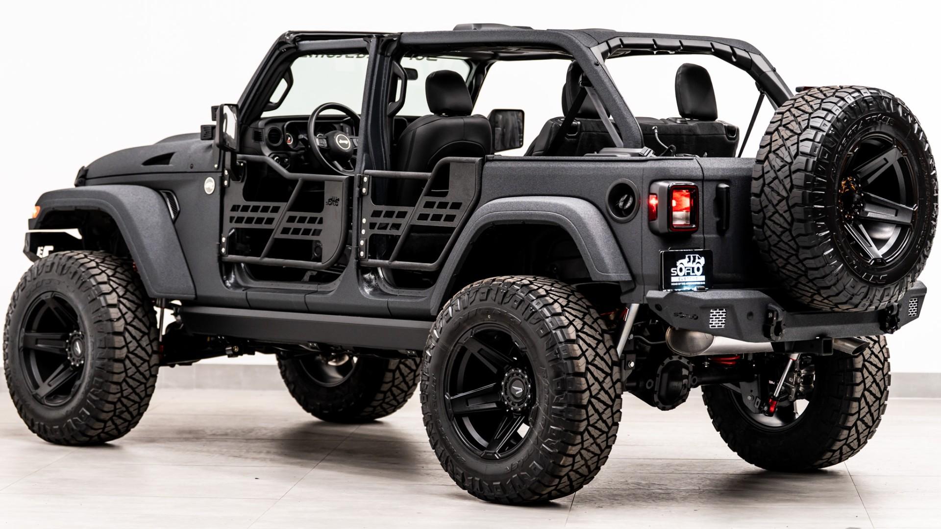 2026 JEEP WRANGLER in Gray, photo 16 of 52