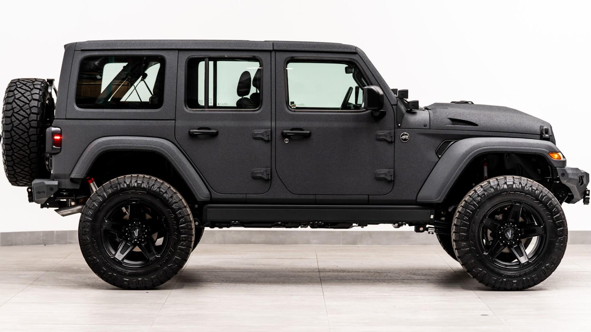 2026 JEEP WRANGLER in Gray, photo 7 of 52