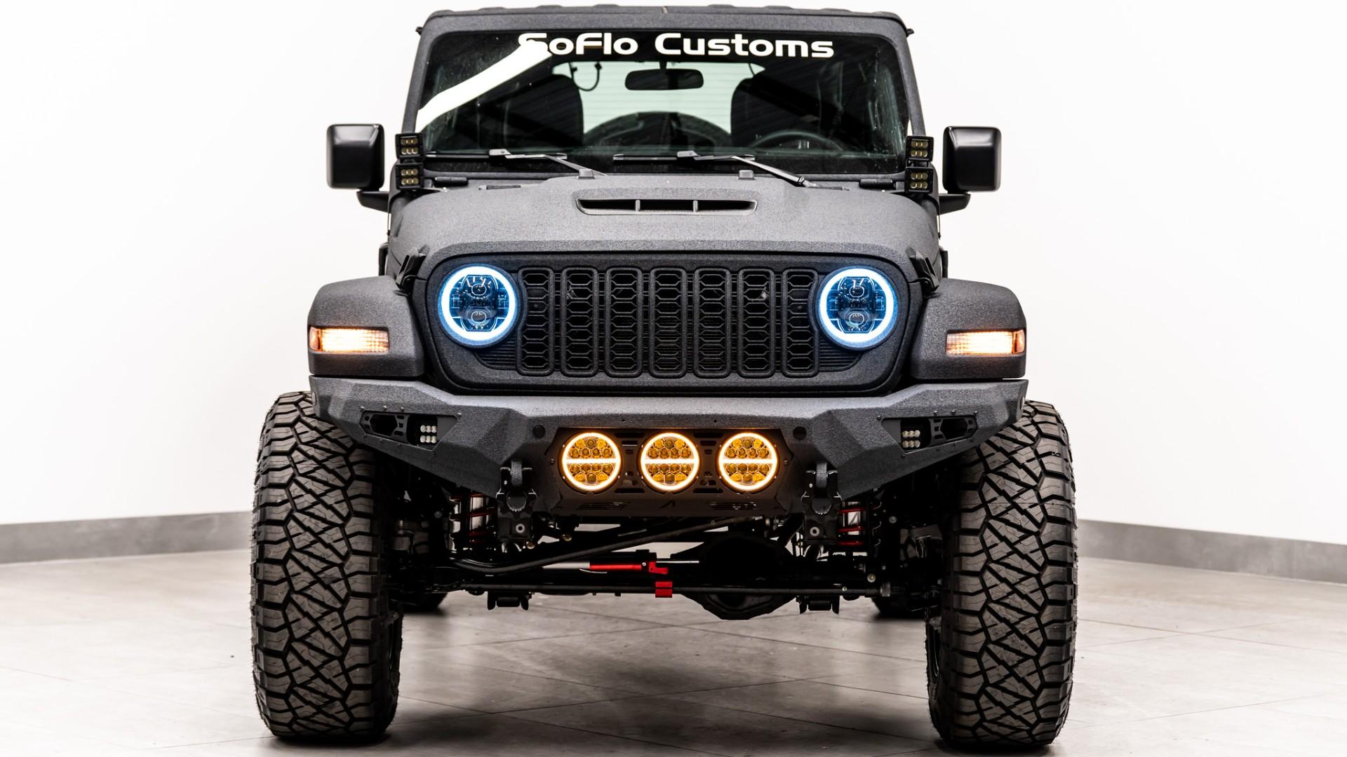 2026 JEEP WRANGLER in Gray, photo 4 of 52