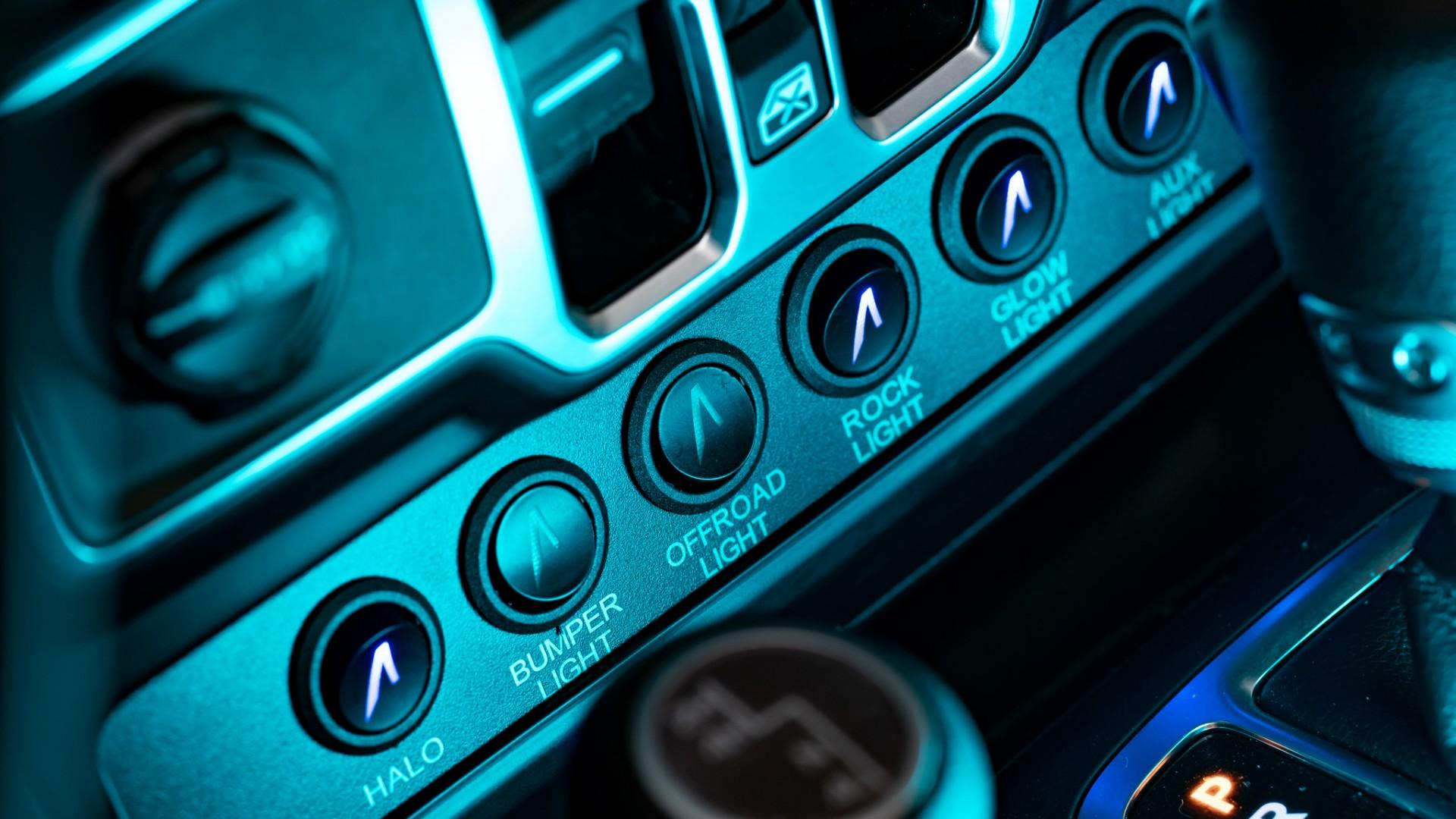 2026 JEEP WRANGLER in Blue, photo 19 of 42