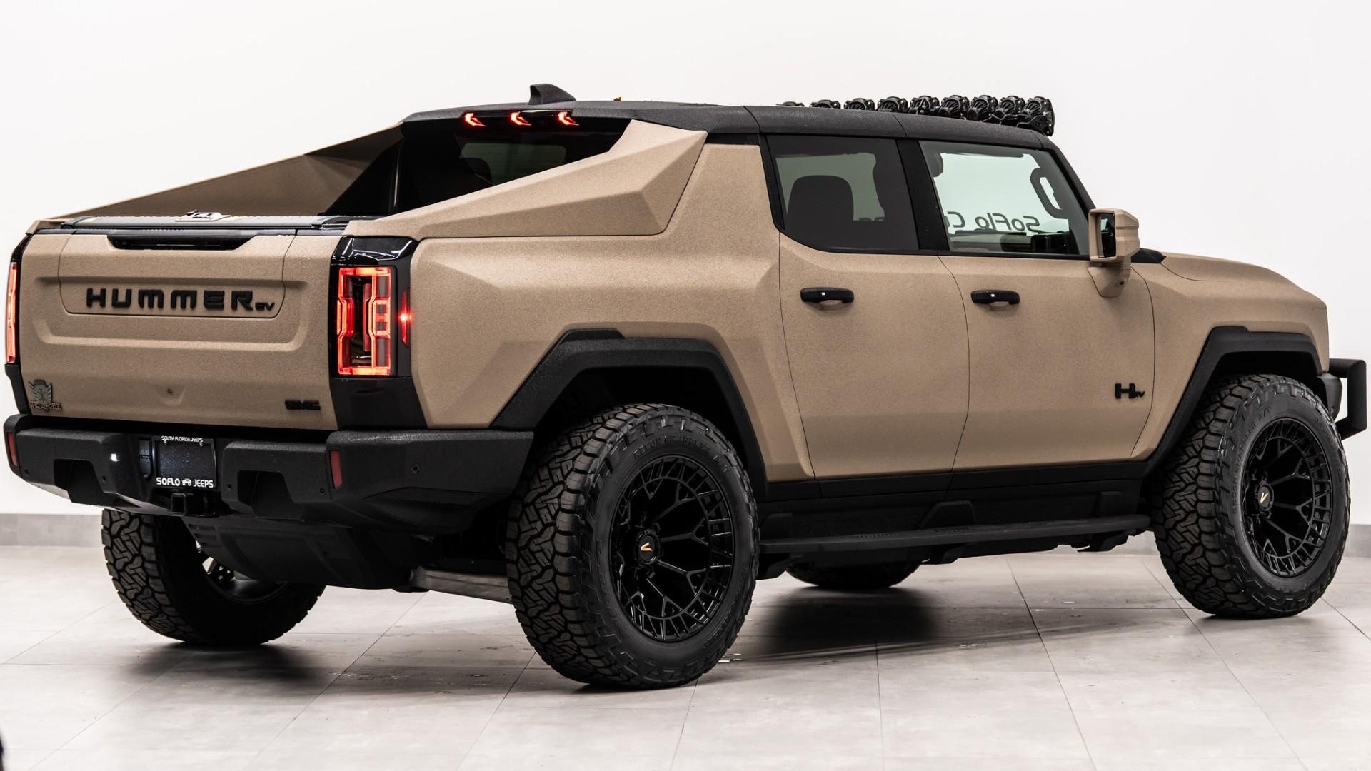 2025 GMC HUMMER EV 3X in Tan, photo 7 of 49