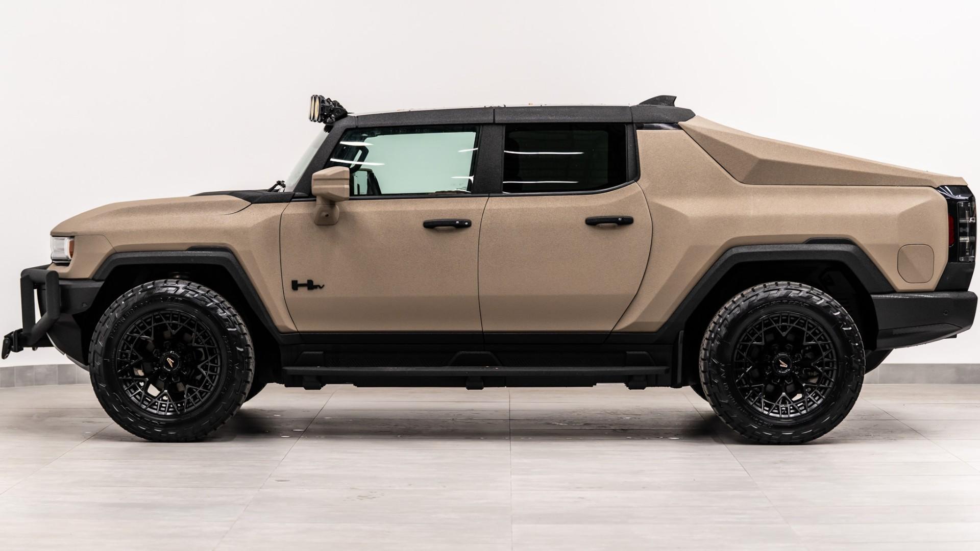 2025 GMC HUMMER EV 3X in Tan, photo 15 of 49