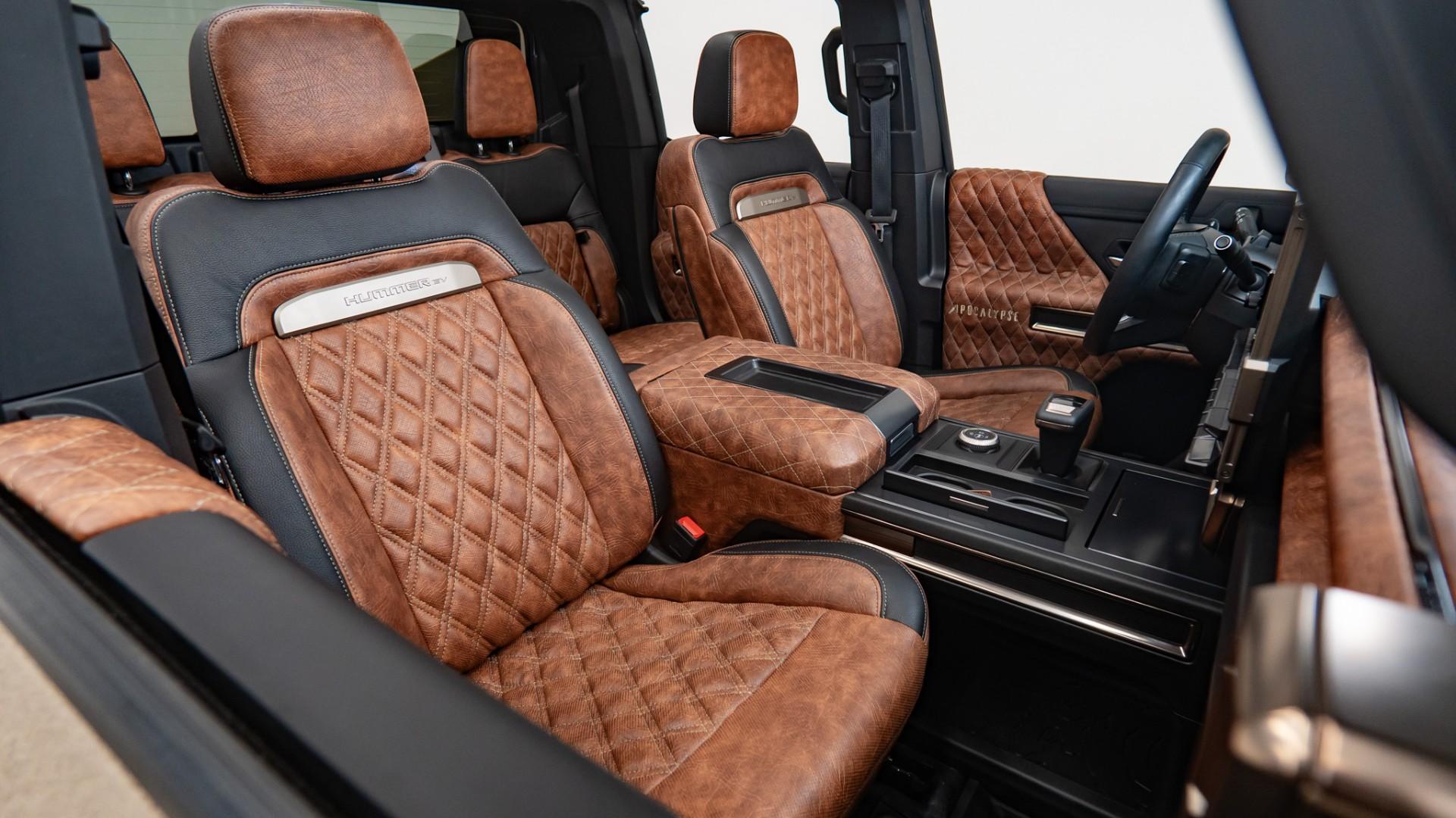 2025 GMC HUMMER EV 3X in Tan, photo 29 of 49