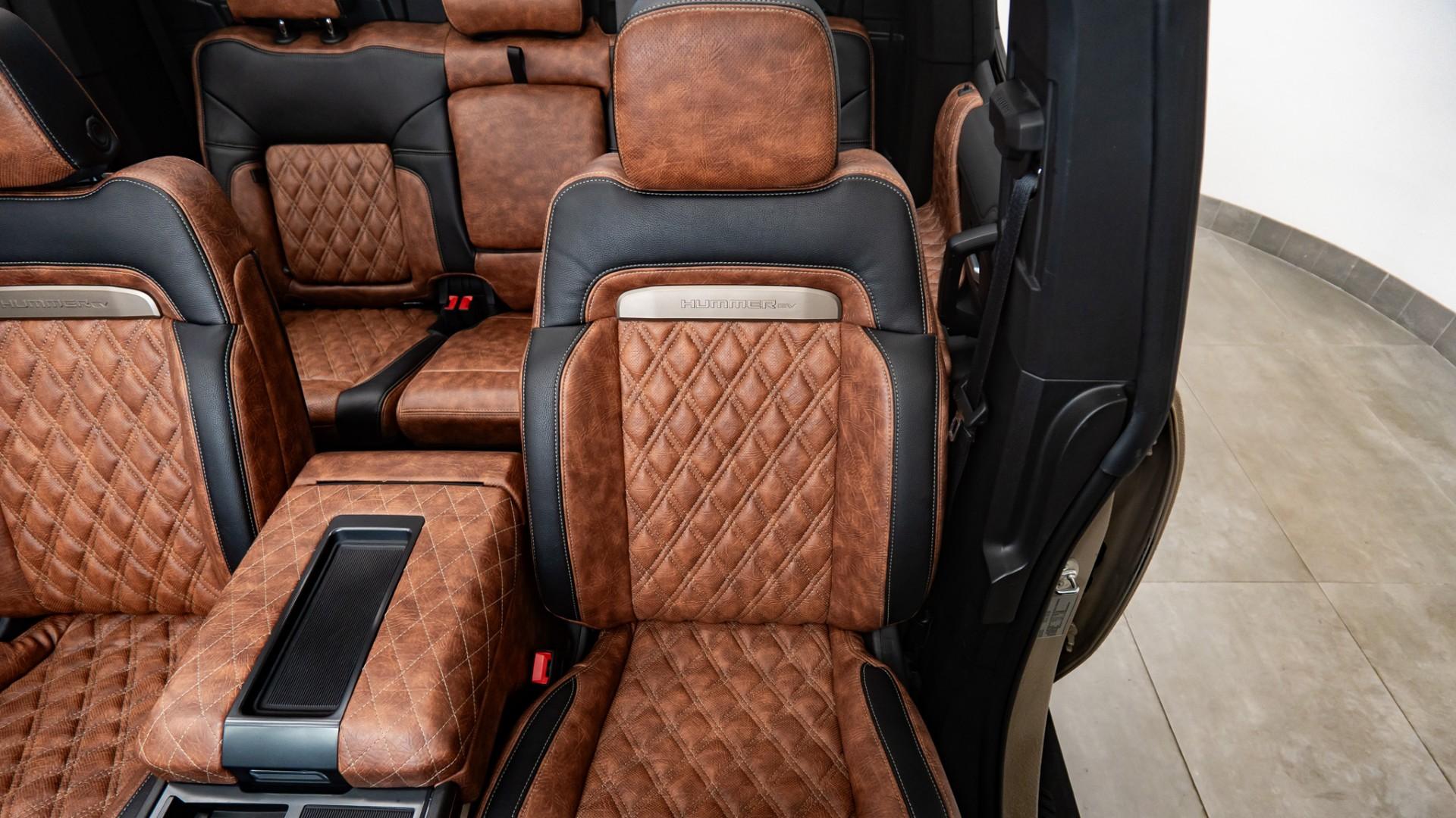 2025 GMC HUMMER EV 3X in Tan, photo 30 of 49