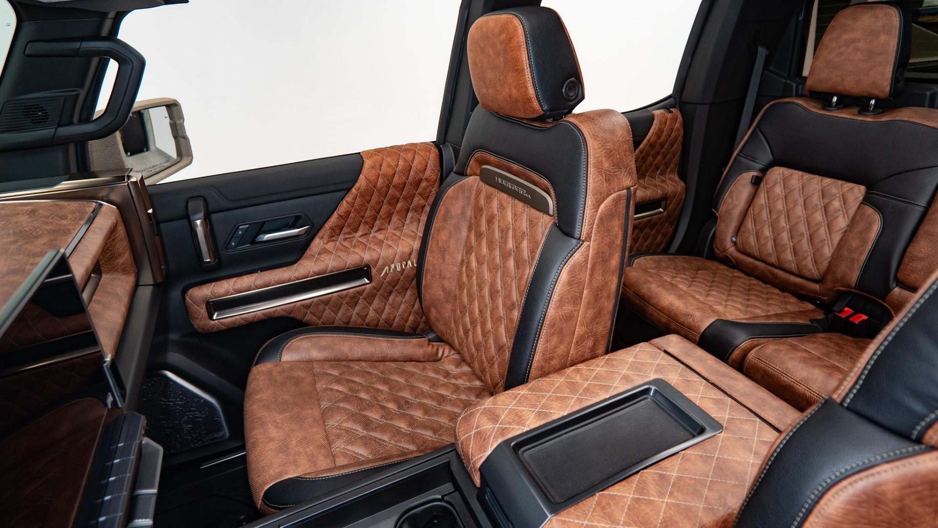 2025 GMC HUMMER EV 3X in Tan, photo 36 of 49