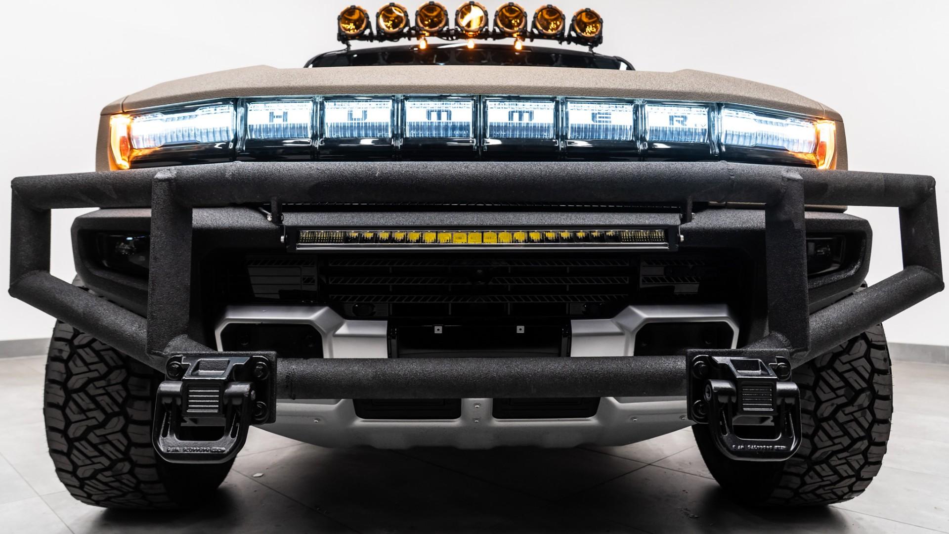 2025 GMC HUMMER EV 3X in Tan, photo 24 of 49