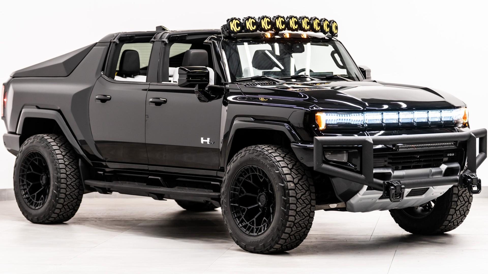 2024 GMC HUMMER EV 3X in Black, photo 6 of 57