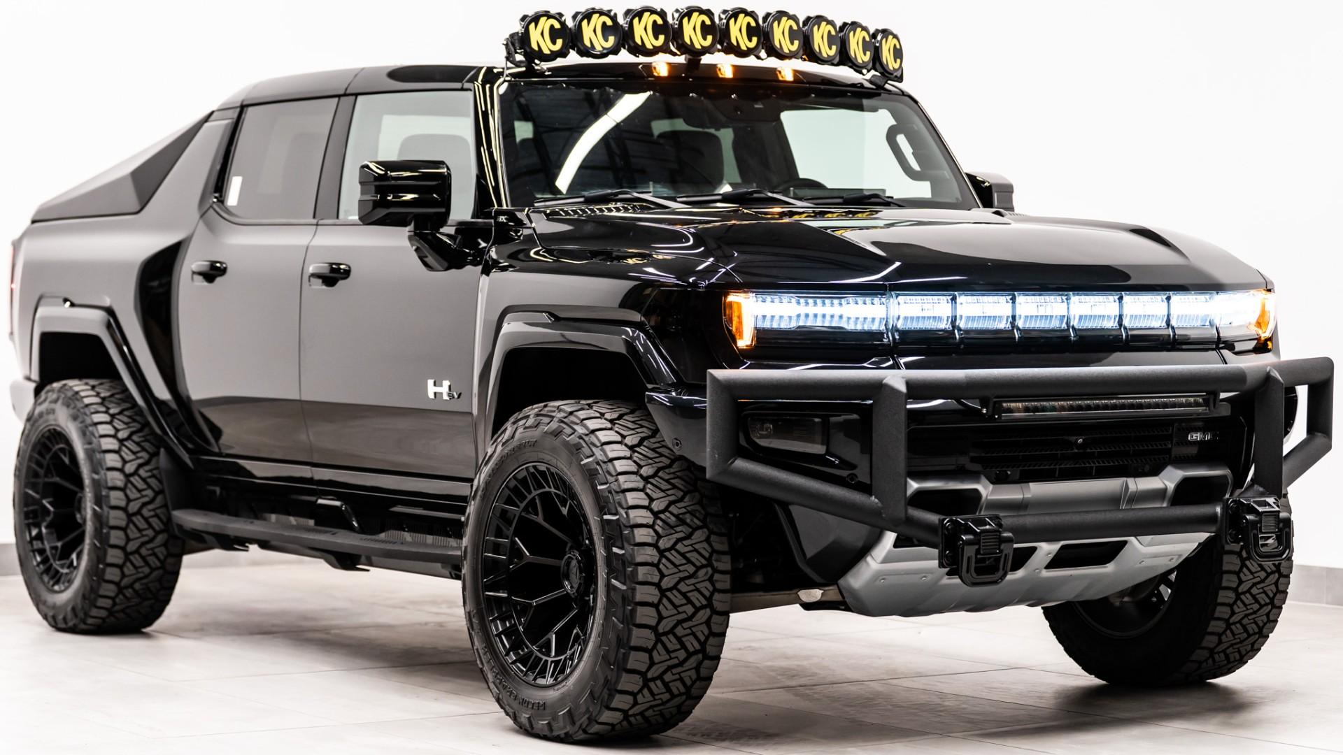 2024 GMC HUMMER EV 3X in Black, photo 5 of 57