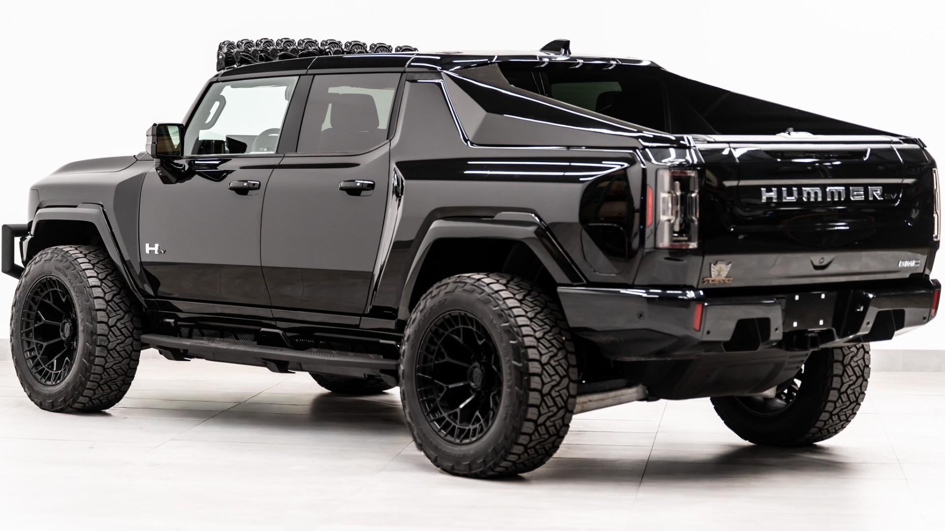 2024 GMC HUMMER EV 3X in Black, photo 10 of 57