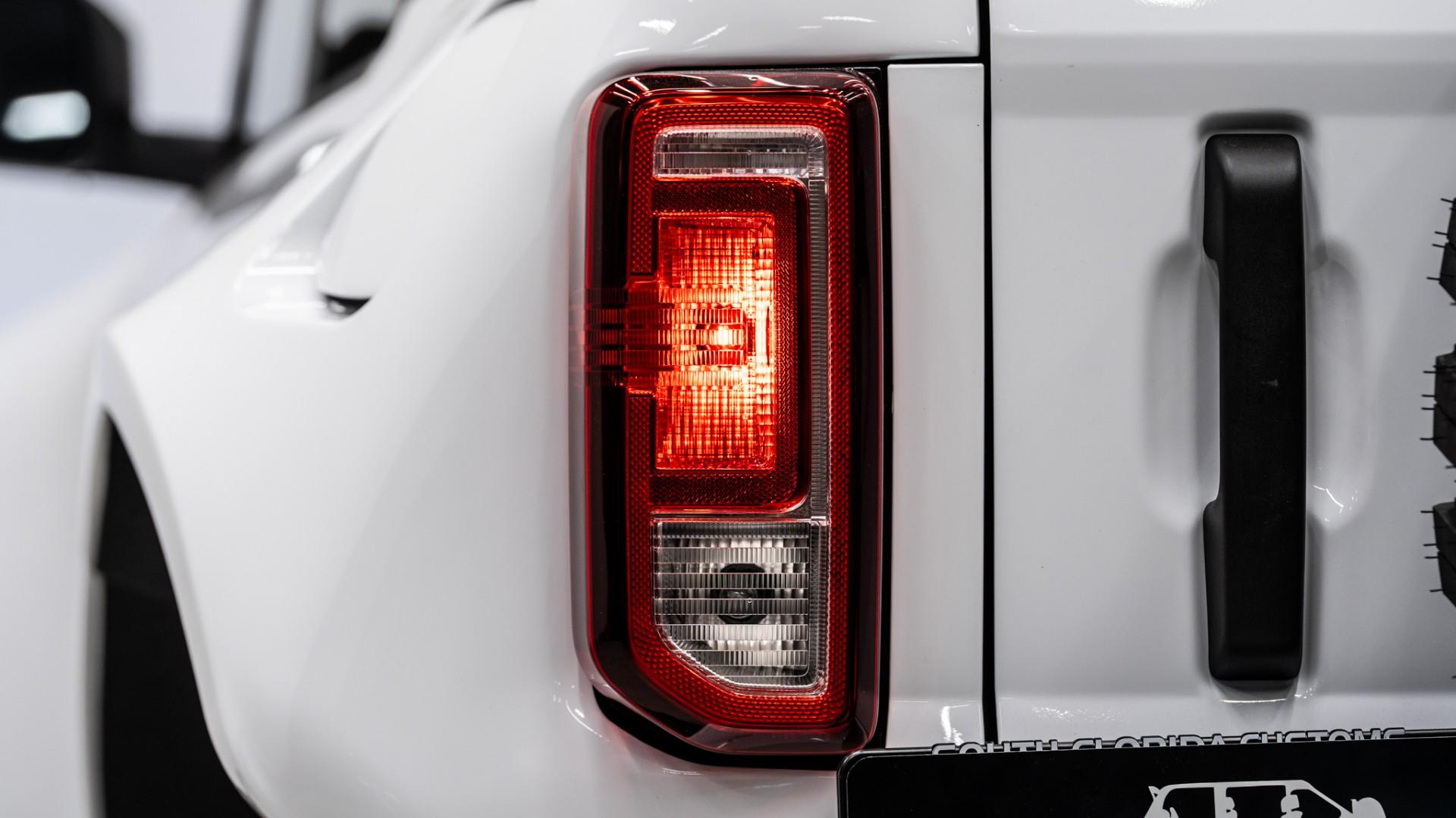 2024 FORD BRONCO in White, photo 10 of 39