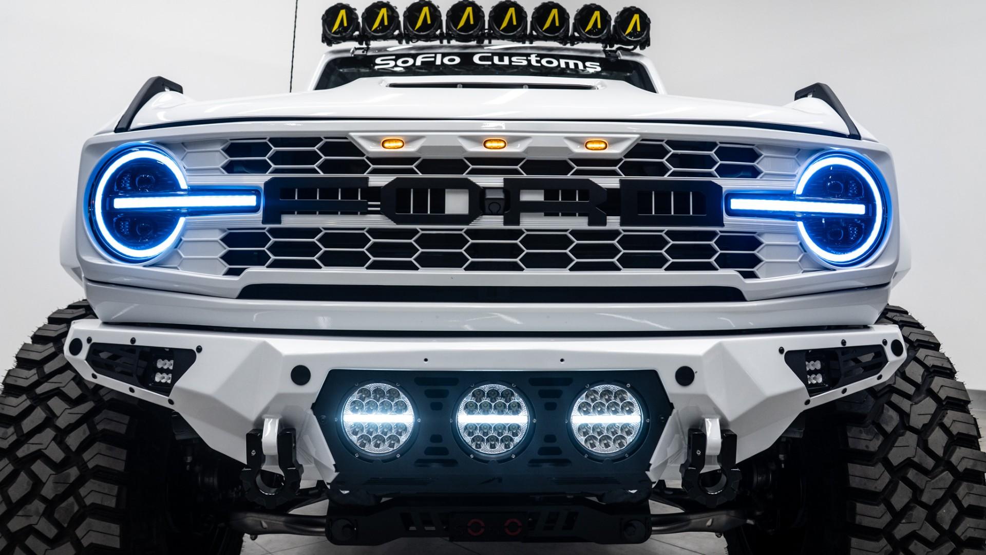 2024 FORD BRONCO in White, photo 17 of 39