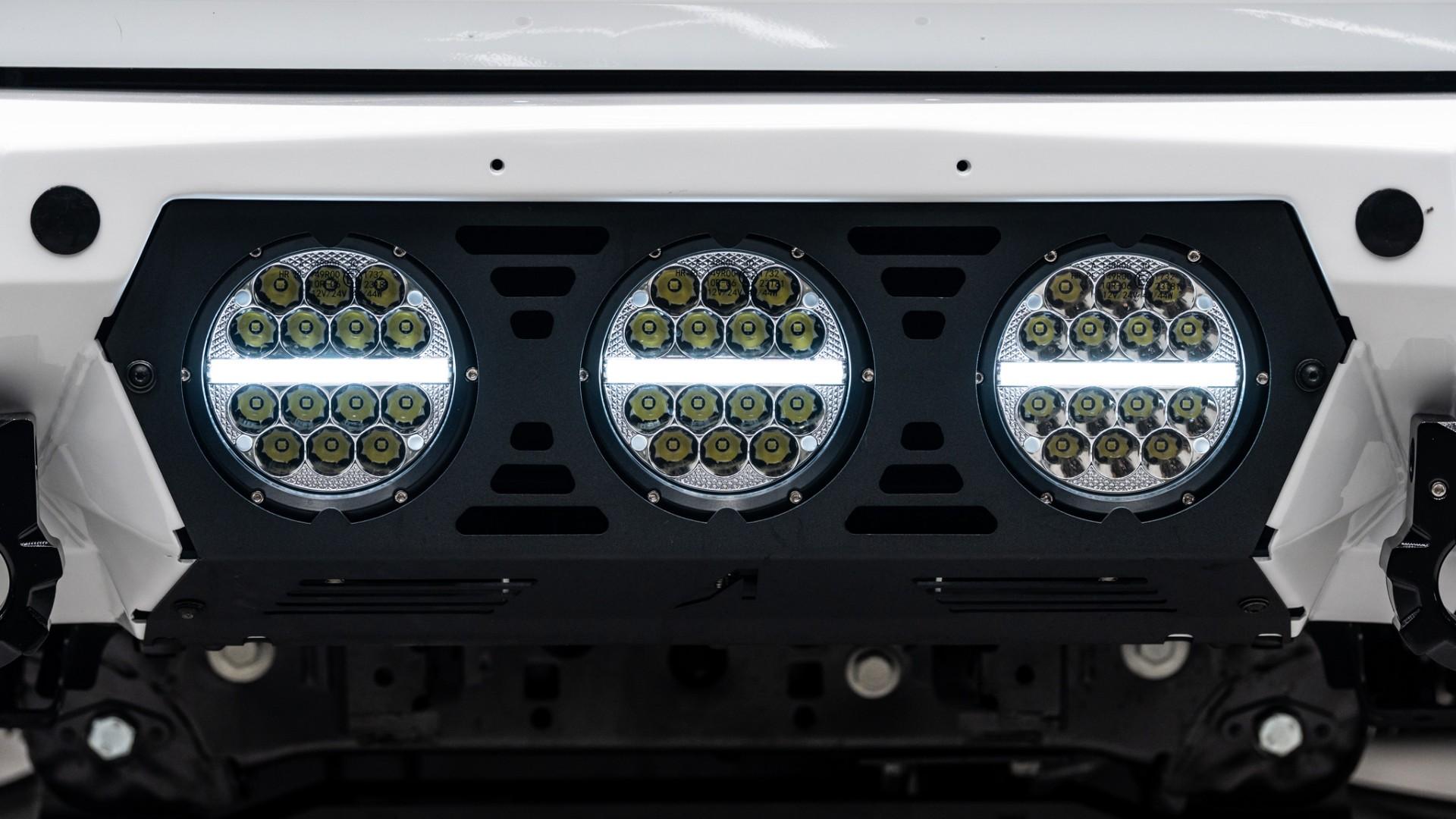 2024 FORD BRONCO in White, photo 21 of 39