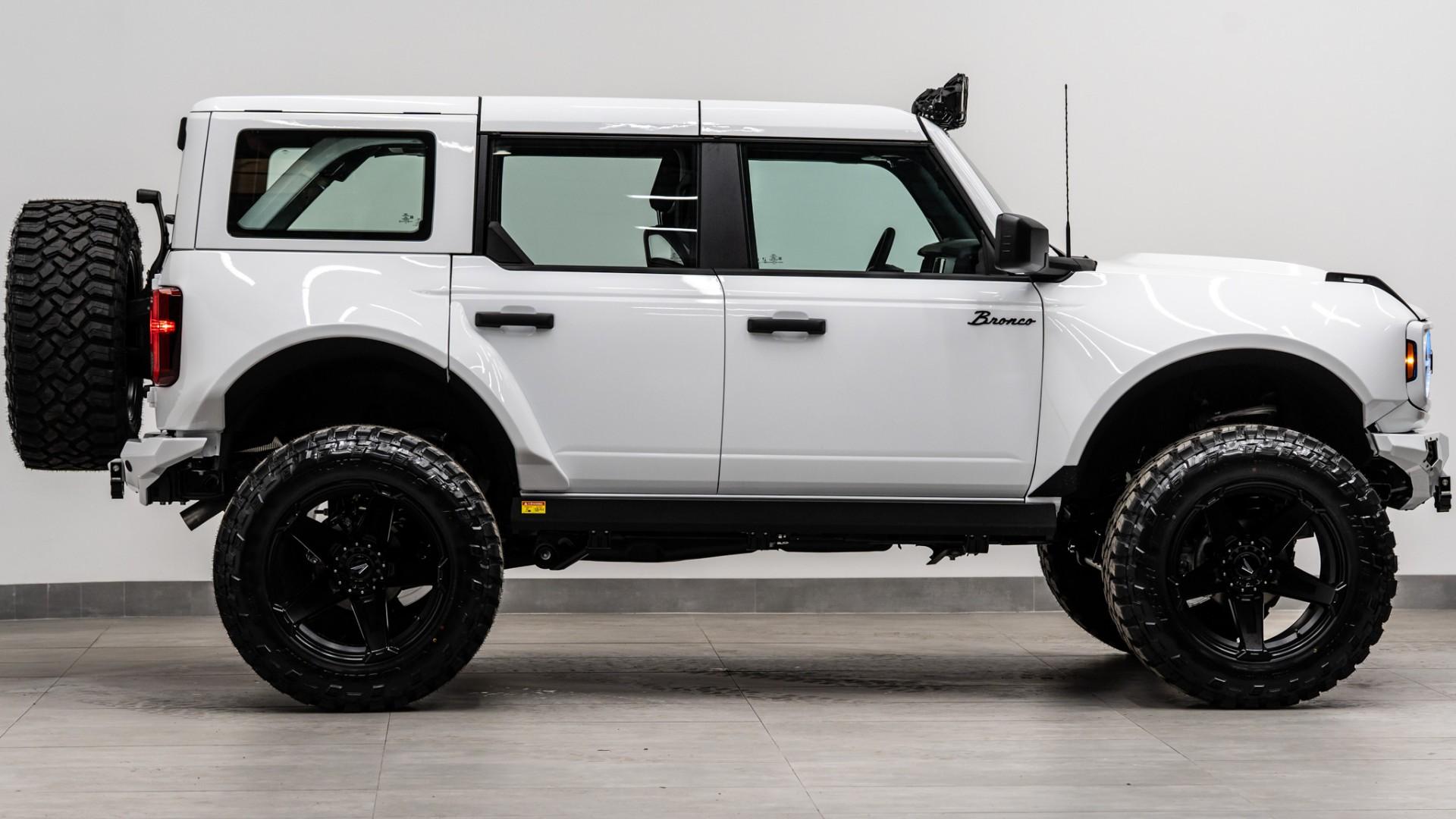 2024 FORD BRONCO in White, photo 6 of 39