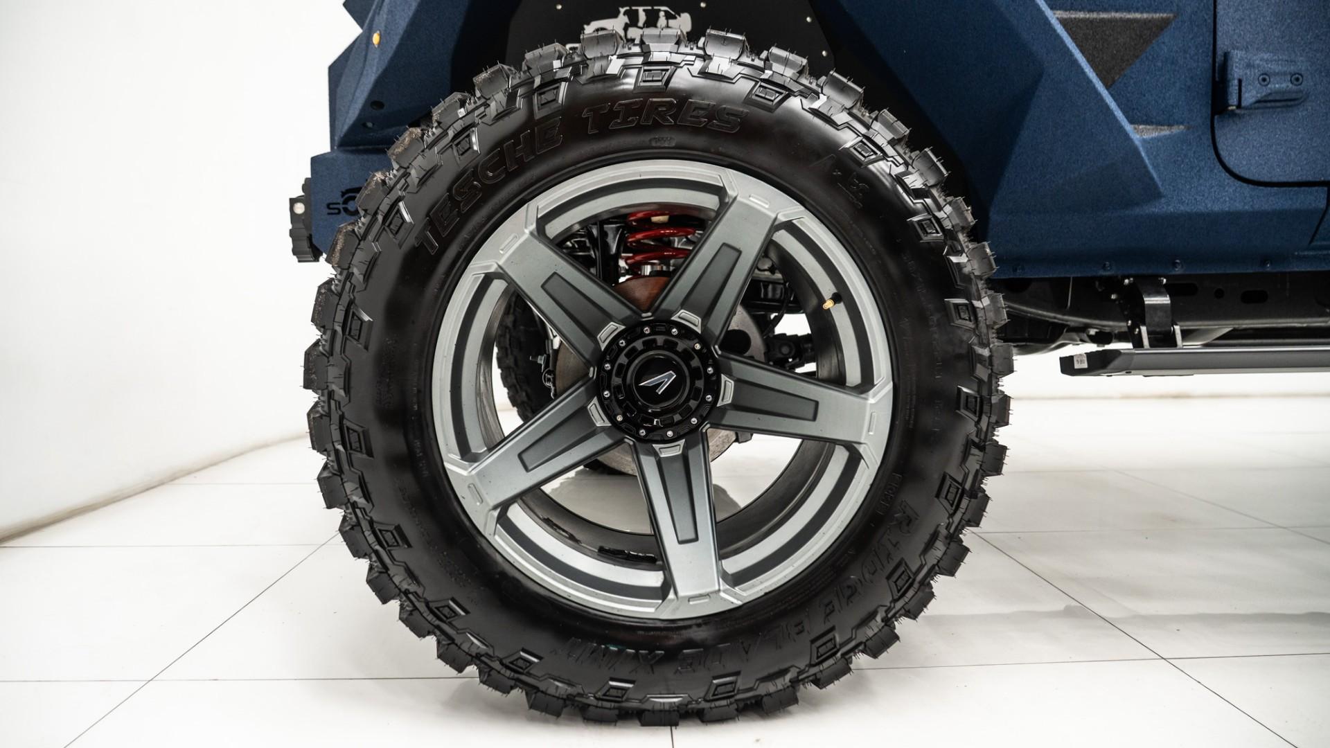 2025 JEEP GLADIATOR in Blue, photo 20 of 51