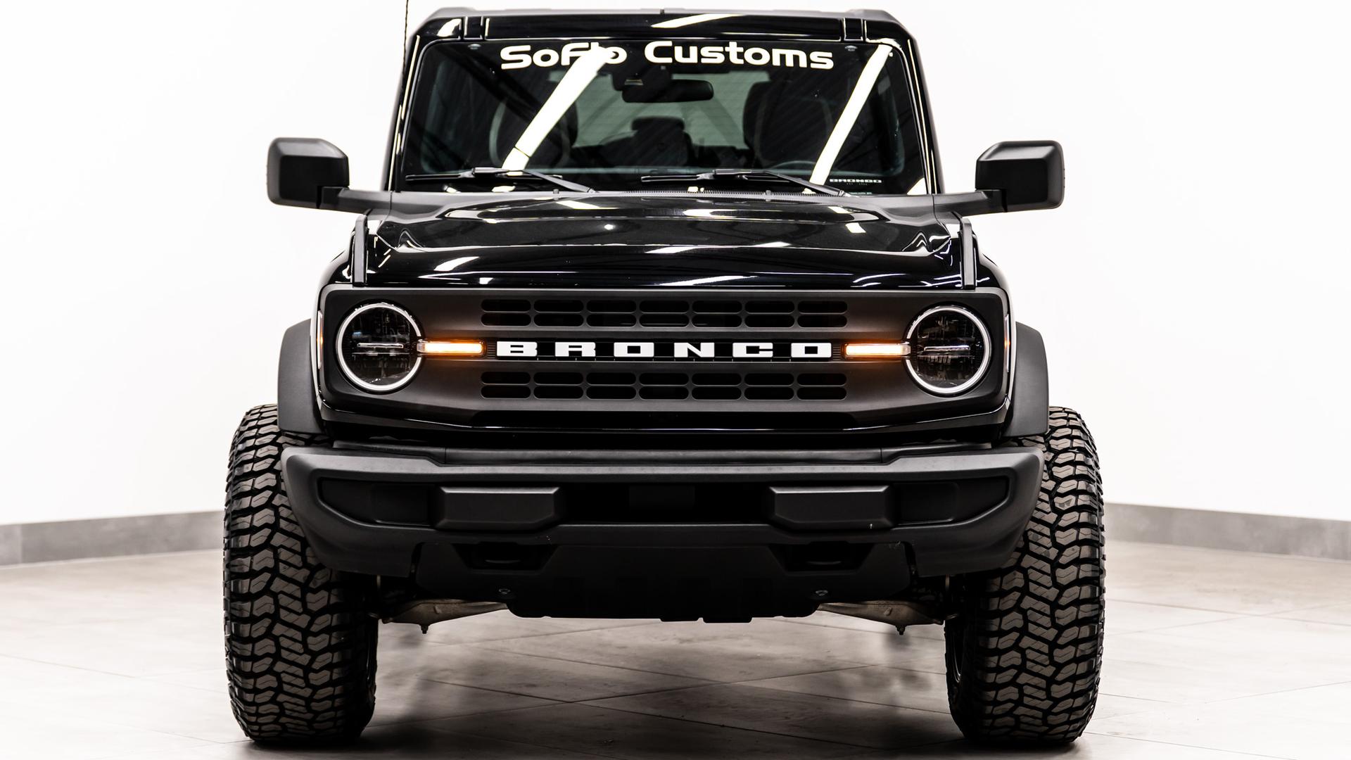 2025 FORD BRONCO in Black, photo 17 of 49
