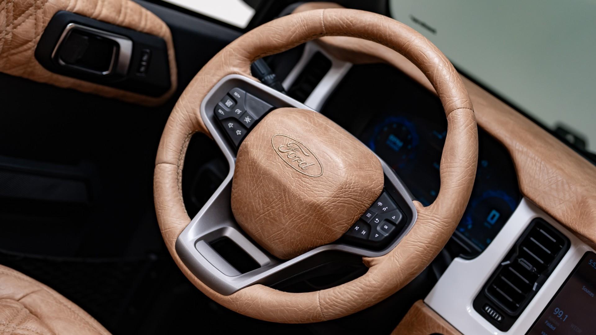 2025 FORD BRONCO in Green, photo 20 of 56