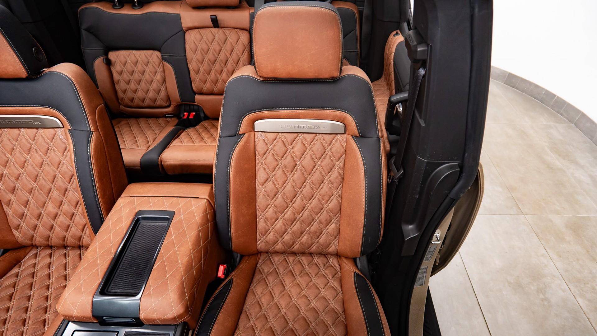 2025 GMC HUMMER EV 3X in Black, photo 25 of 60