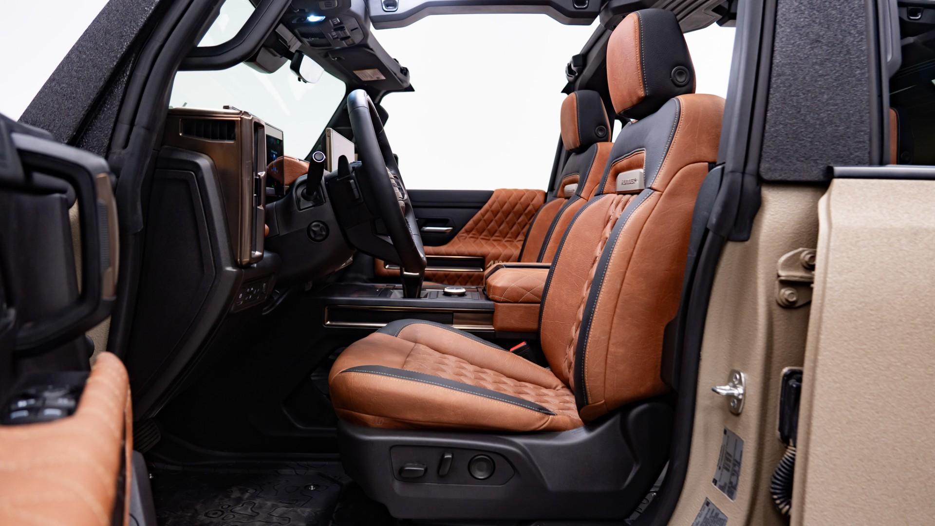 2025 GMC HUMMER EV 3X in Black, photo 30 of 60