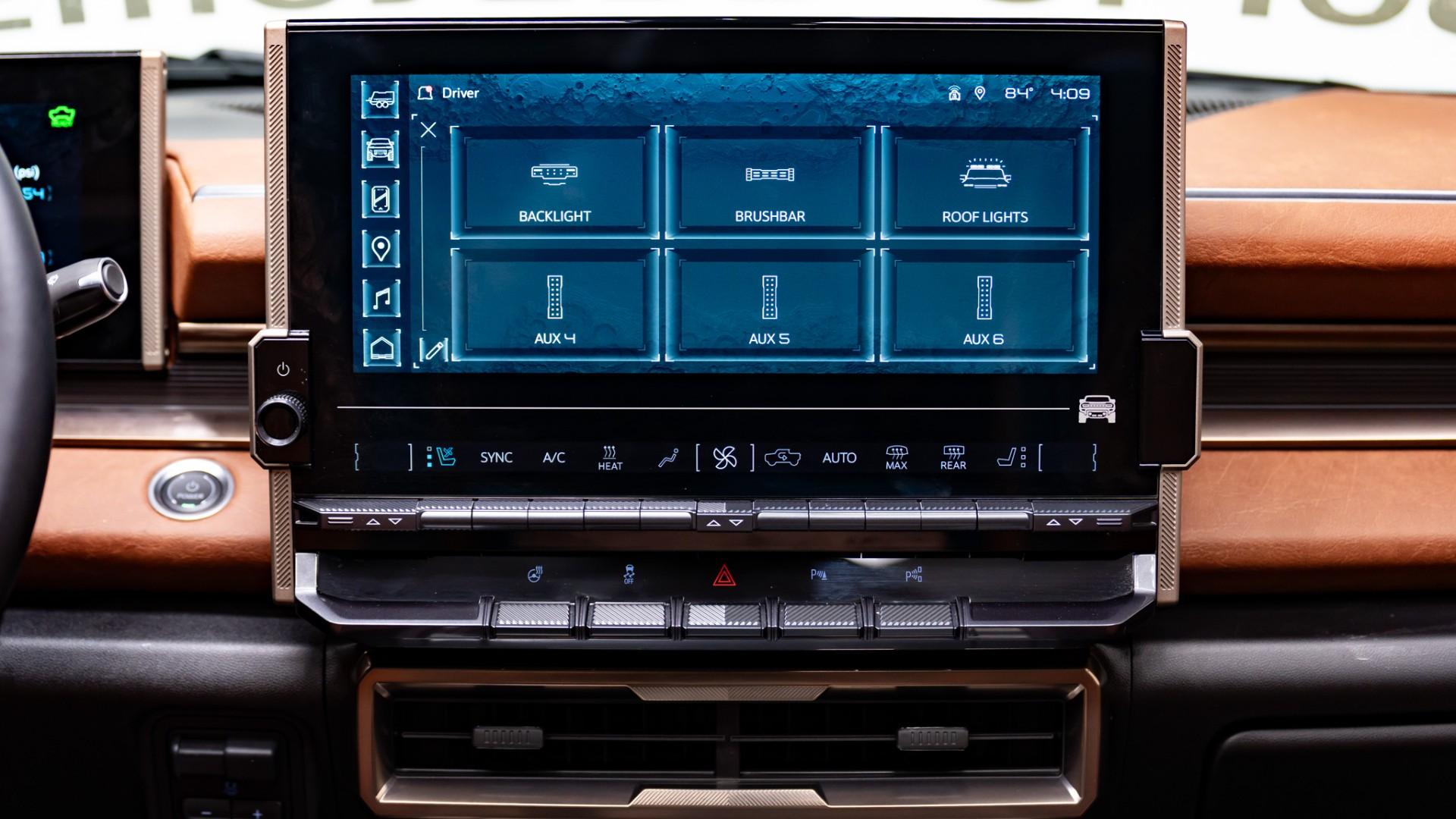 2025 GMC HUMMER EV 3X in Black, photo 32 of 60