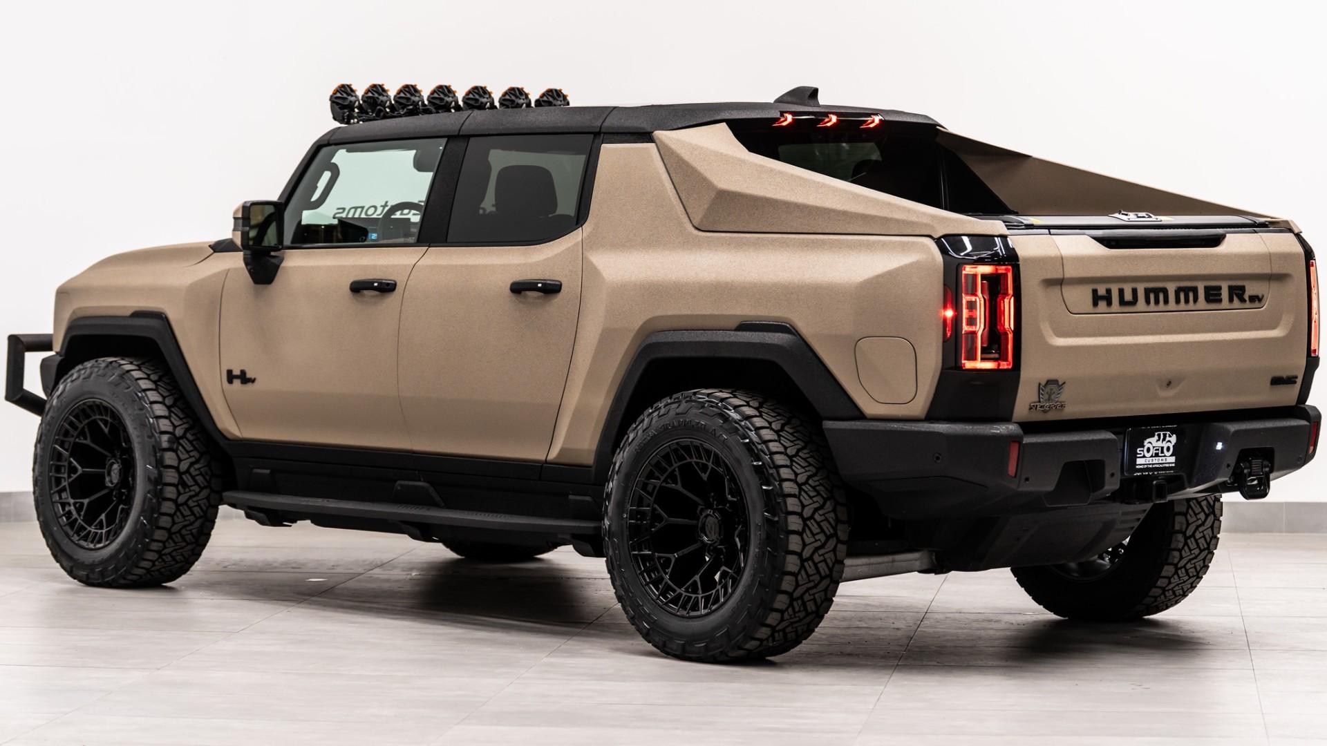 2025 GMC HUMMER EV 3X in Black, photo 15 of 60