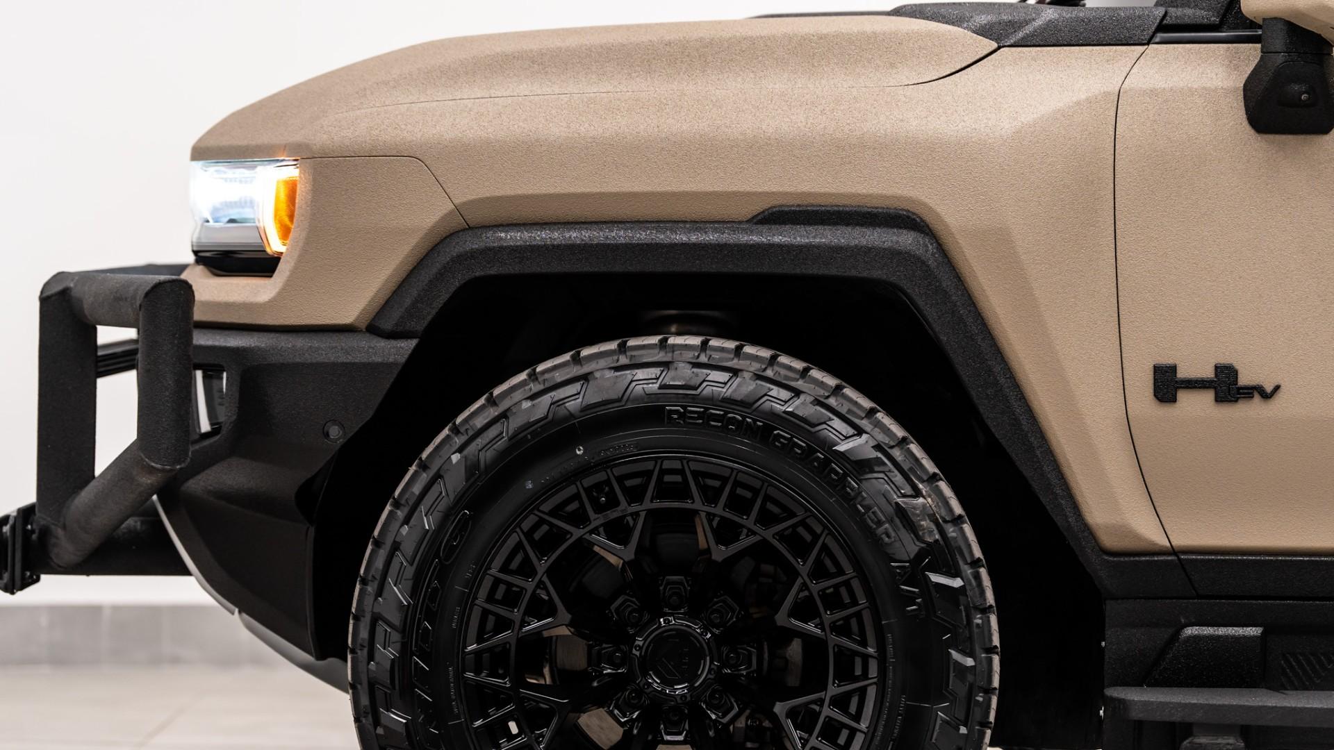 2025 GMC HUMMER EV 3X in Black, photo 60 of 60