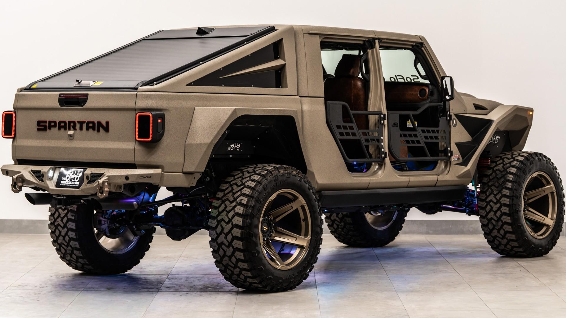 2026 JEEP GLADIATOR in Tan, photo 31 of 55
