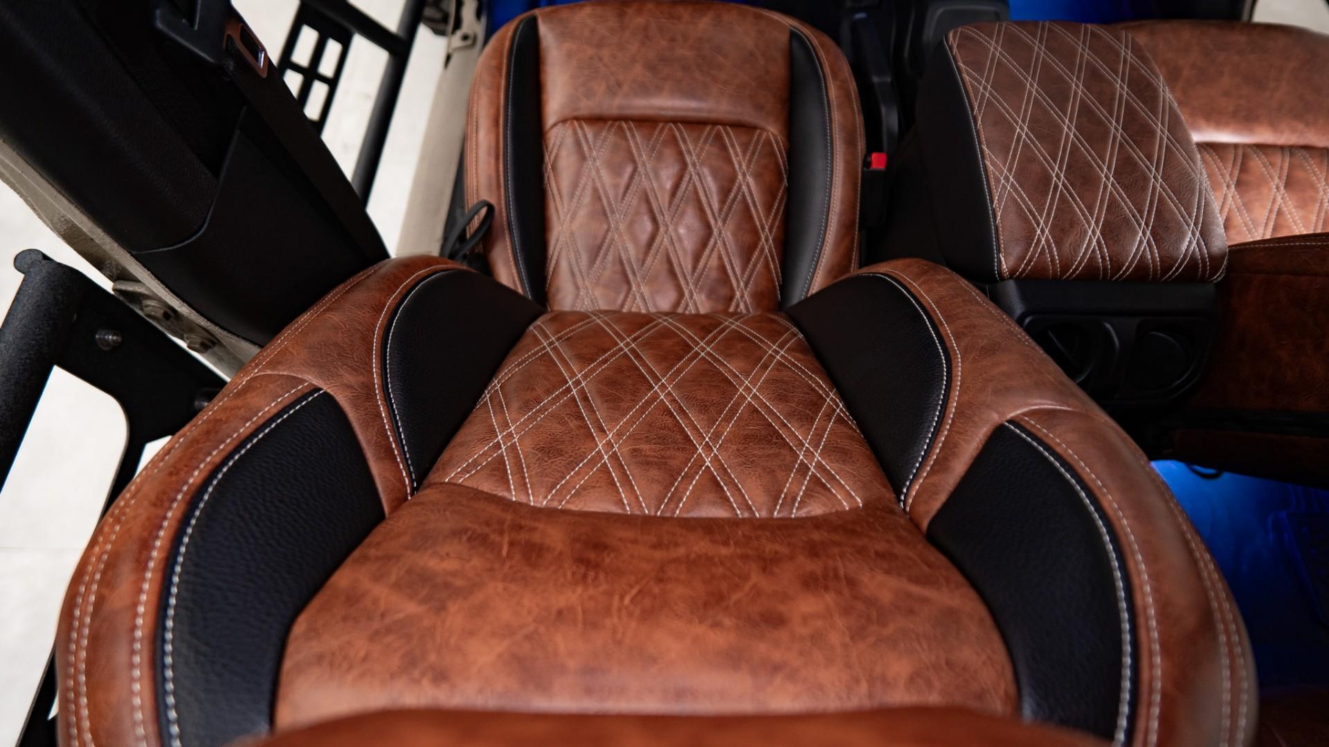 2026 JEEP GLADIATOR in Tan, photo 39 of 55