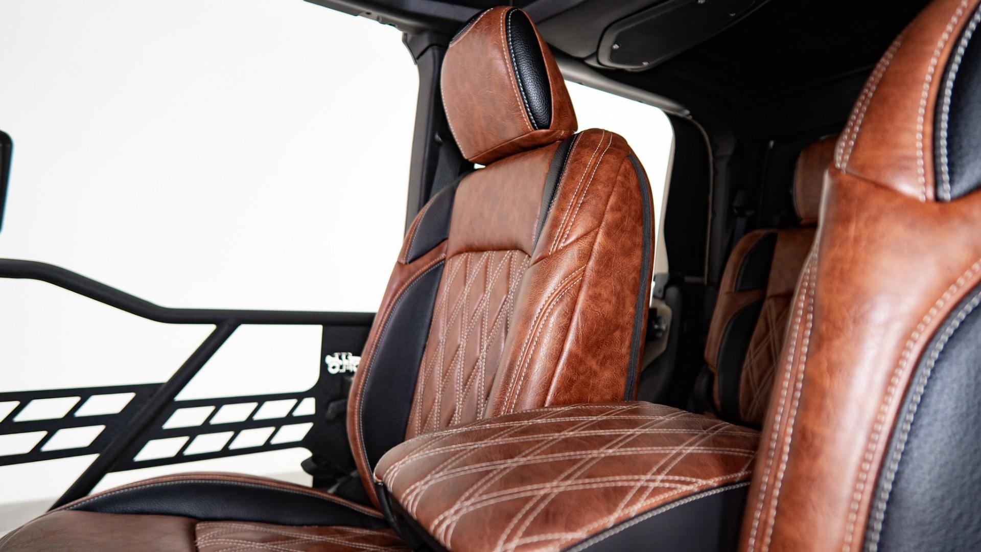 2026 JEEP GLADIATOR in Tan, photo 40 of 55
