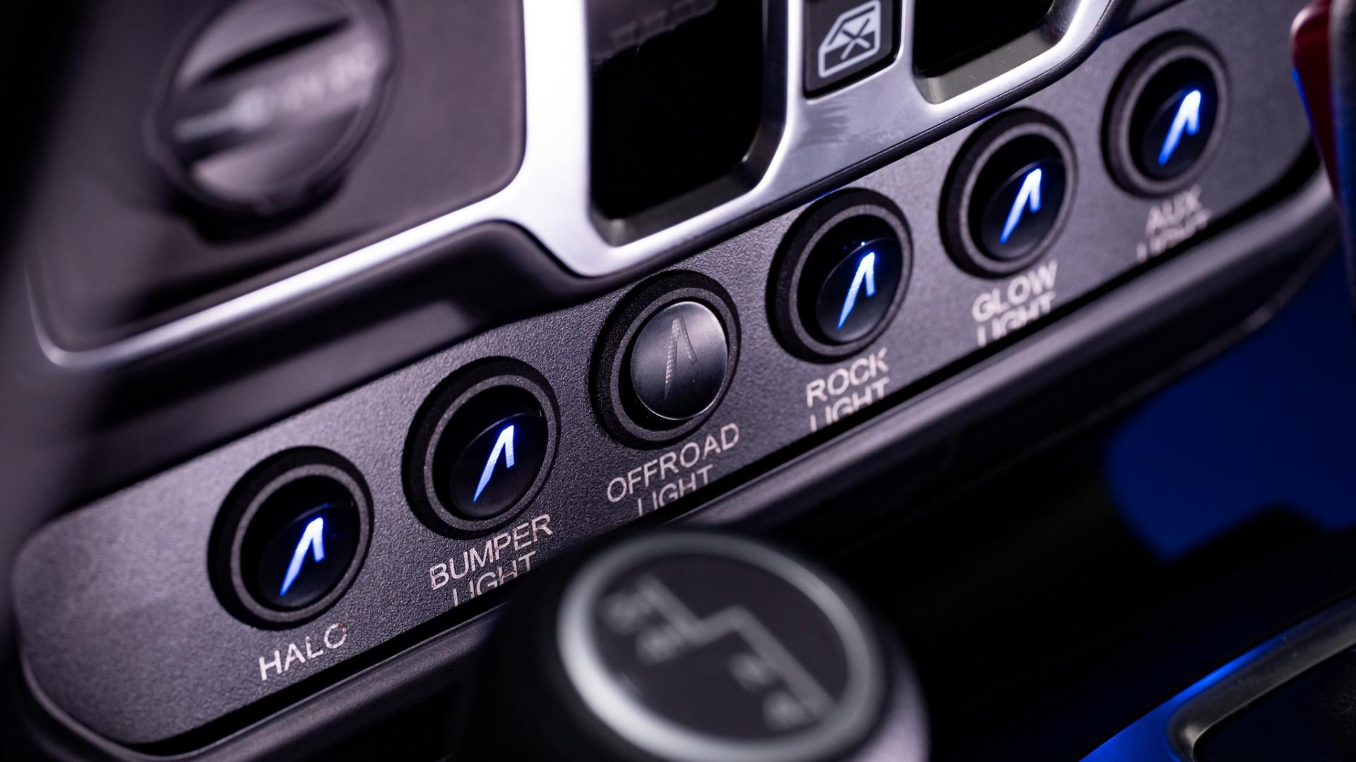2026 JEEP GLADIATOR in Tan, photo 51 of 55