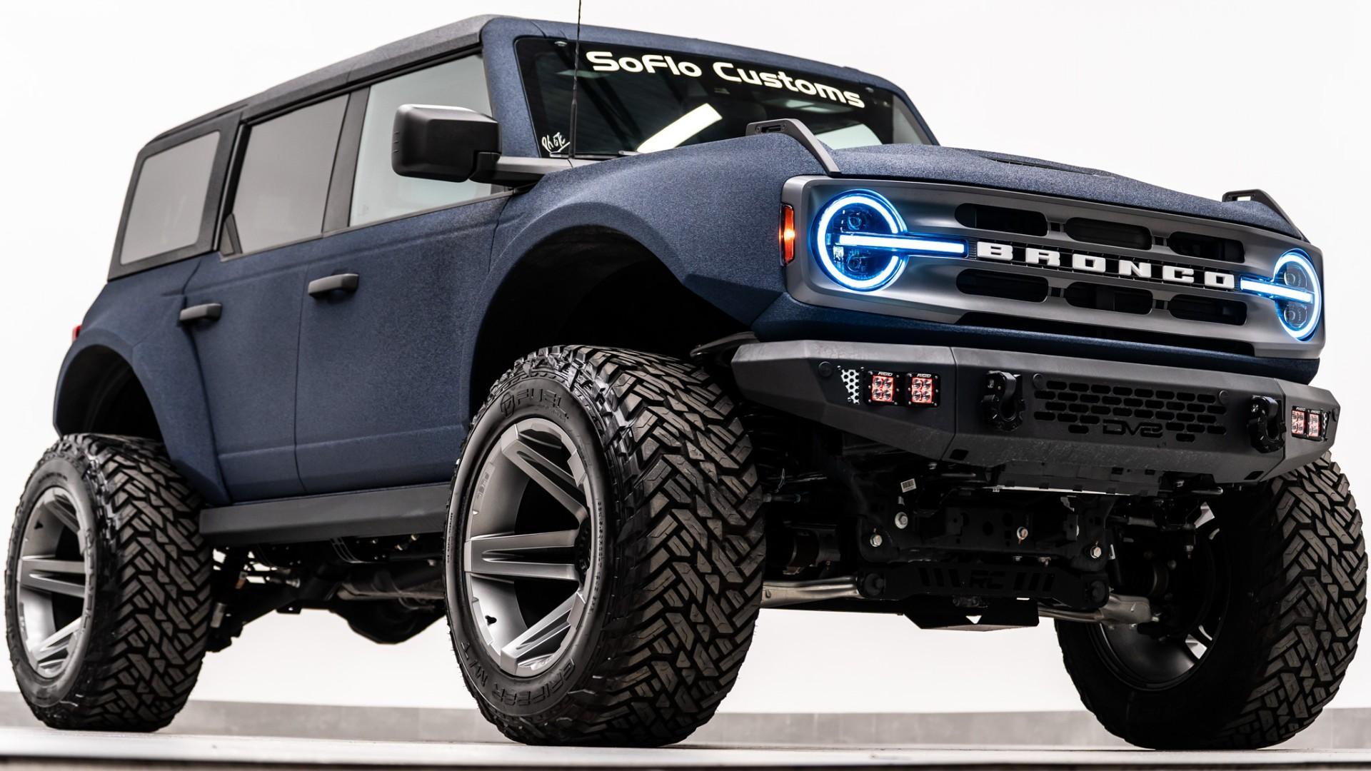 2024 FORD BRONCO in Blue, photo 5 of 56
