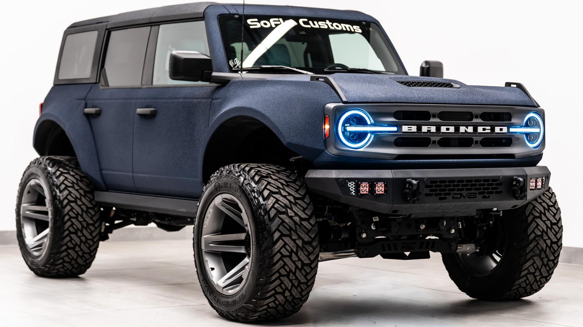 2024 FORD BRONCO in Blue, photo 4 of 56