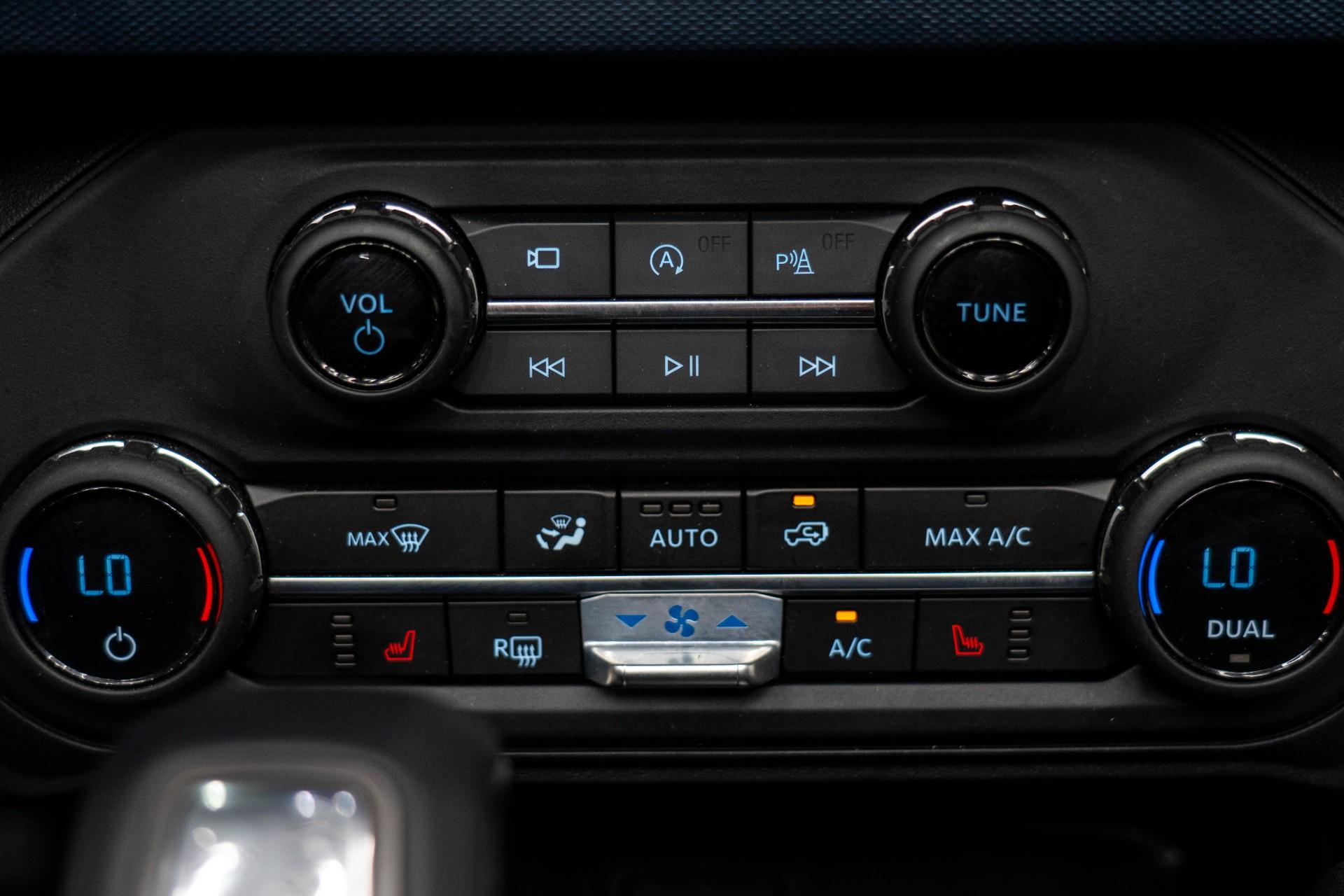 2023 FORD BRONCO in Blue, photo 26 of 49