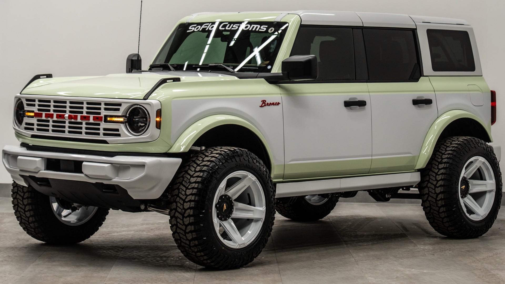 2025 FORD BRONCO in White, photo 18 of 48