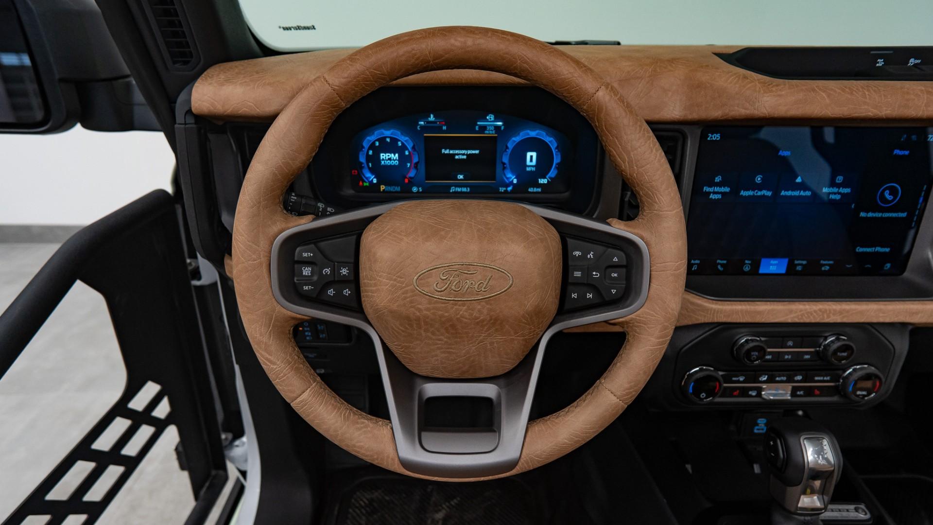 2024 FORD BRONCO in Green, photo 42 of 48