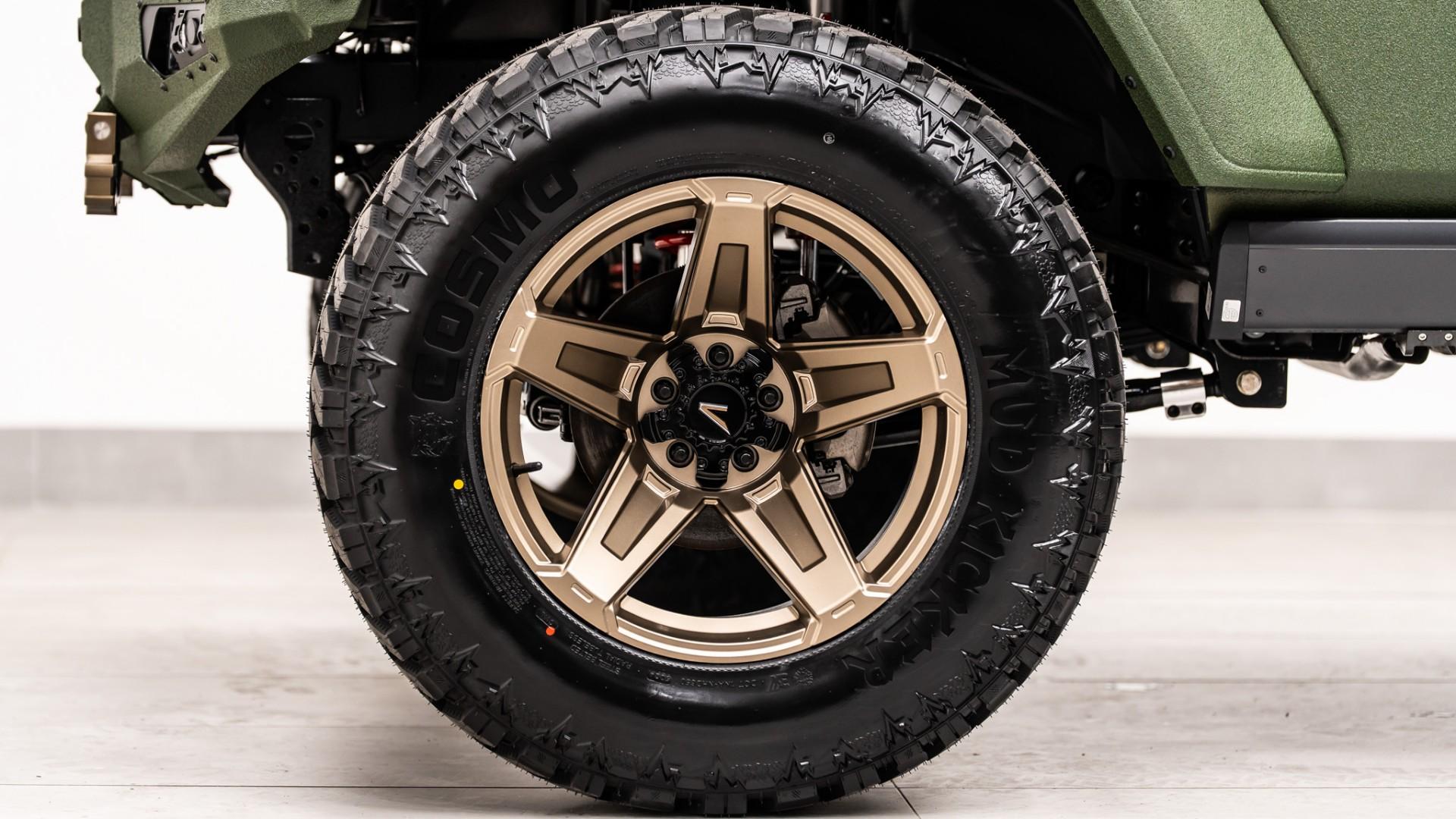 2026 JEEP WRANGLER 4X4 in Green, photo 19 of 60