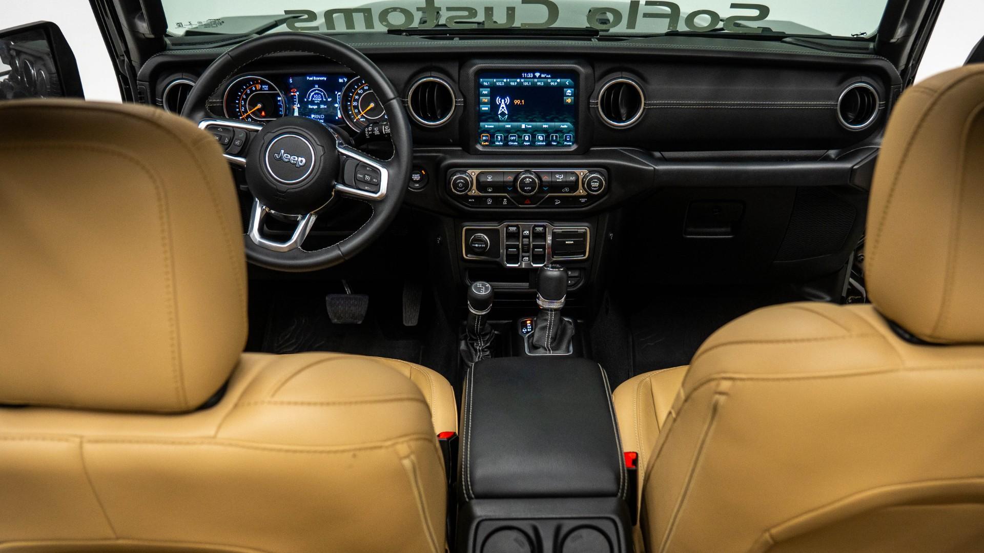 2018 JEEP WRANGLER in Black, photo 39 of 53