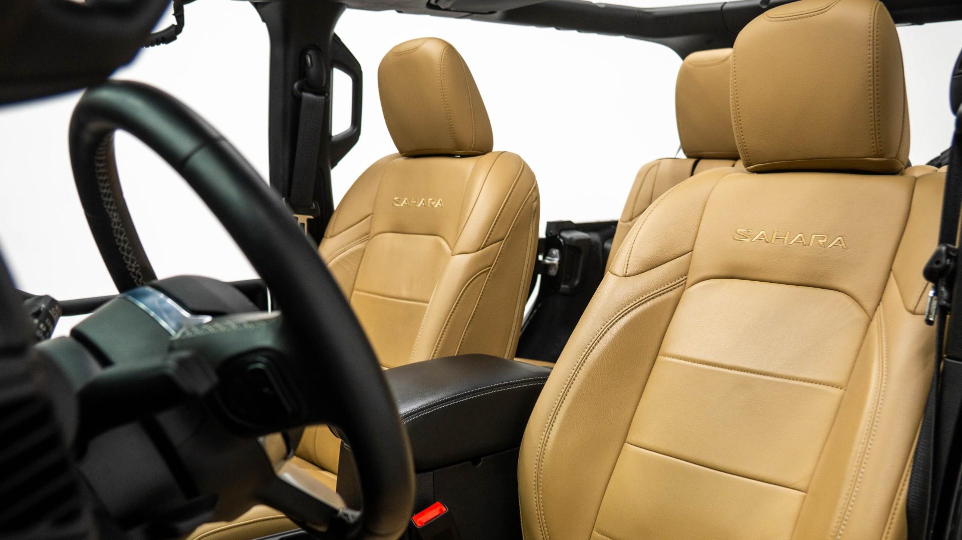 2018 JEEP WRANGLER in Black, photo 38 of 53