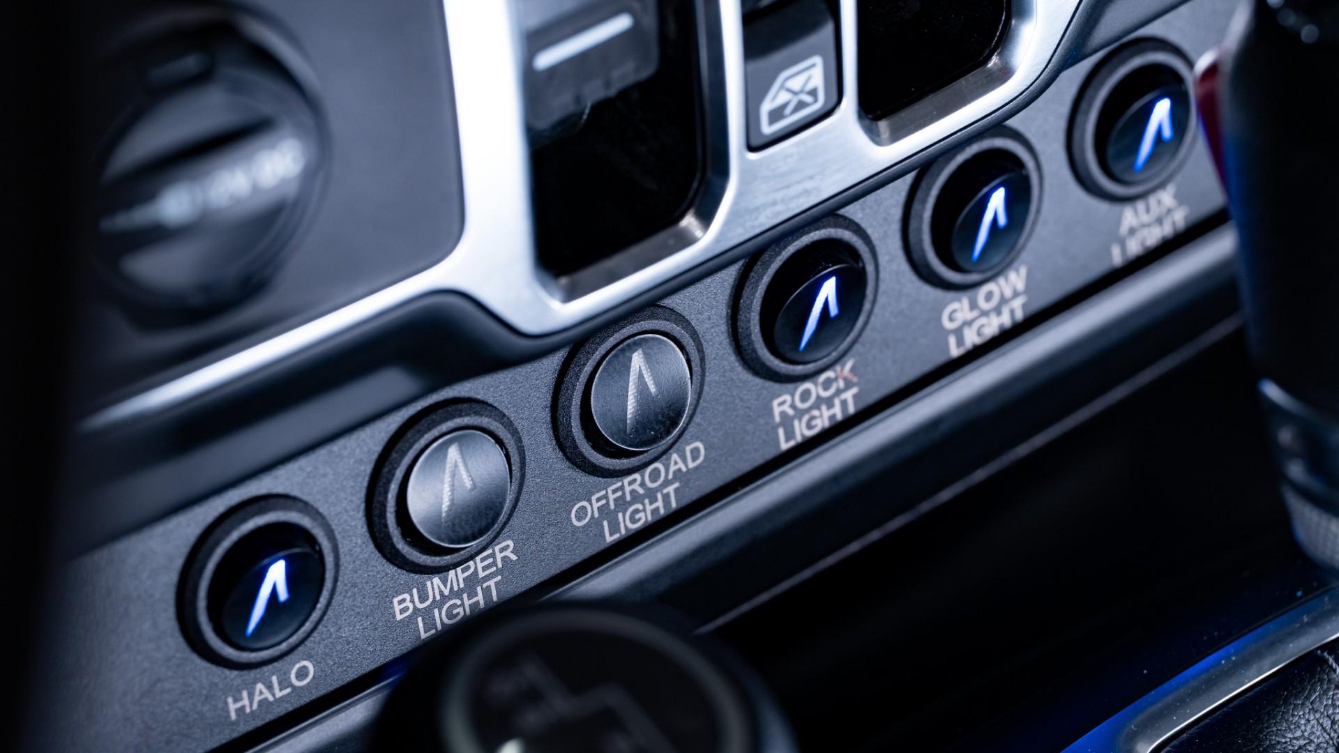 2026 JEEP GLADIATOR in Blue, photo 44 of 49