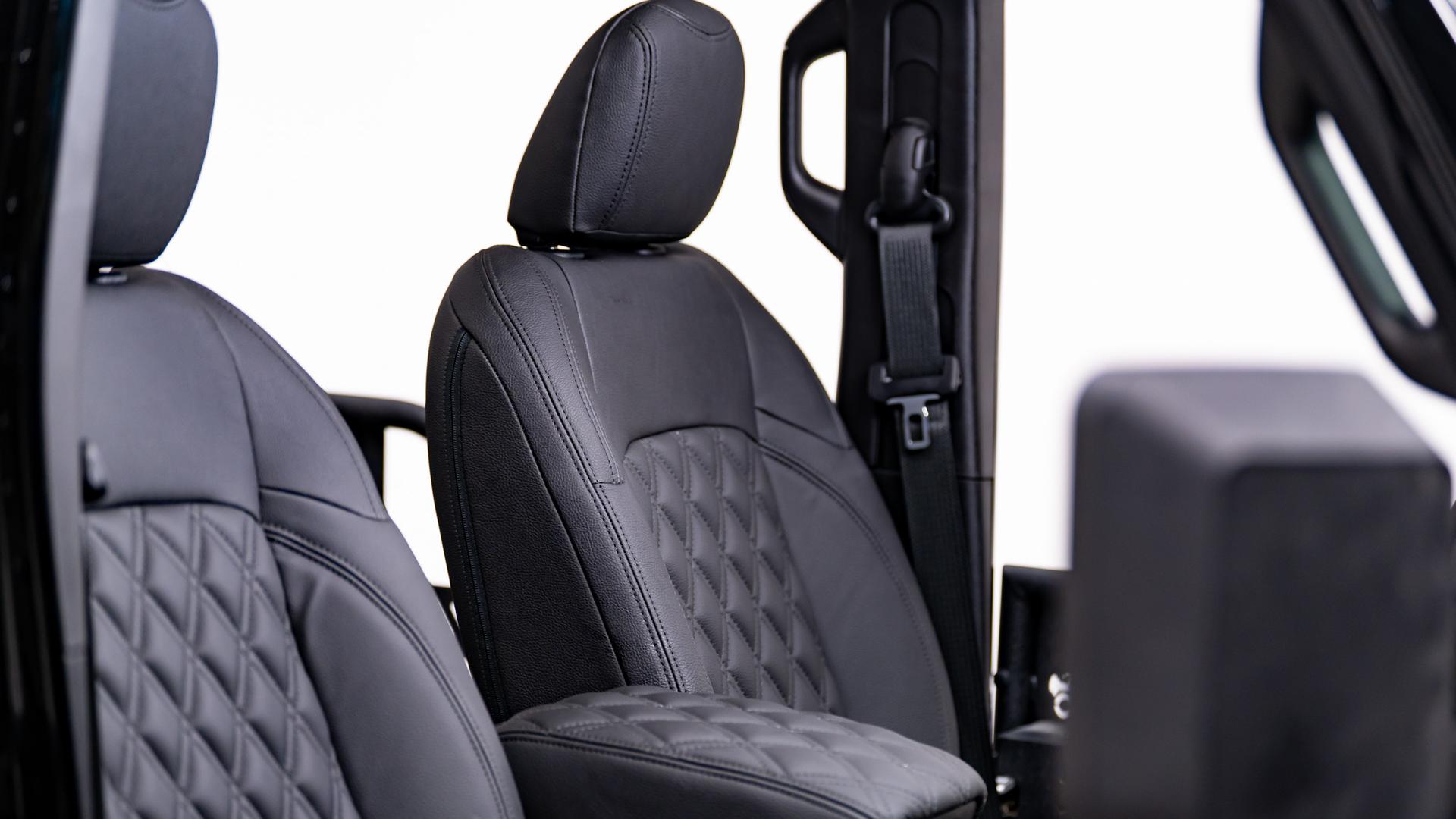 2026 JEEP GLADIATOR 4X4 in Black, photo 17 of 56