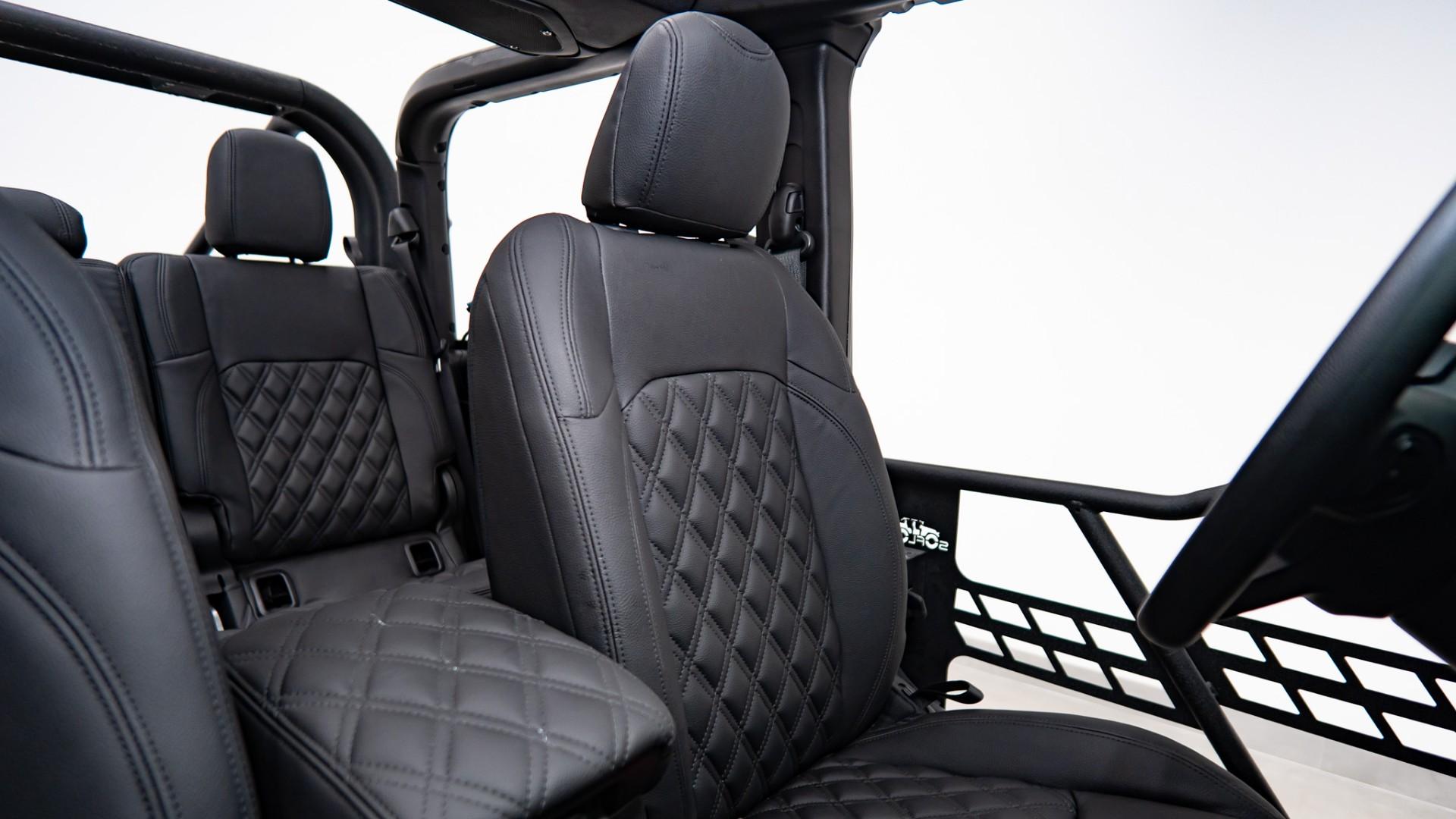 2026 JEEP GLADIATOR 4X4 in Black, photo 21 of 56