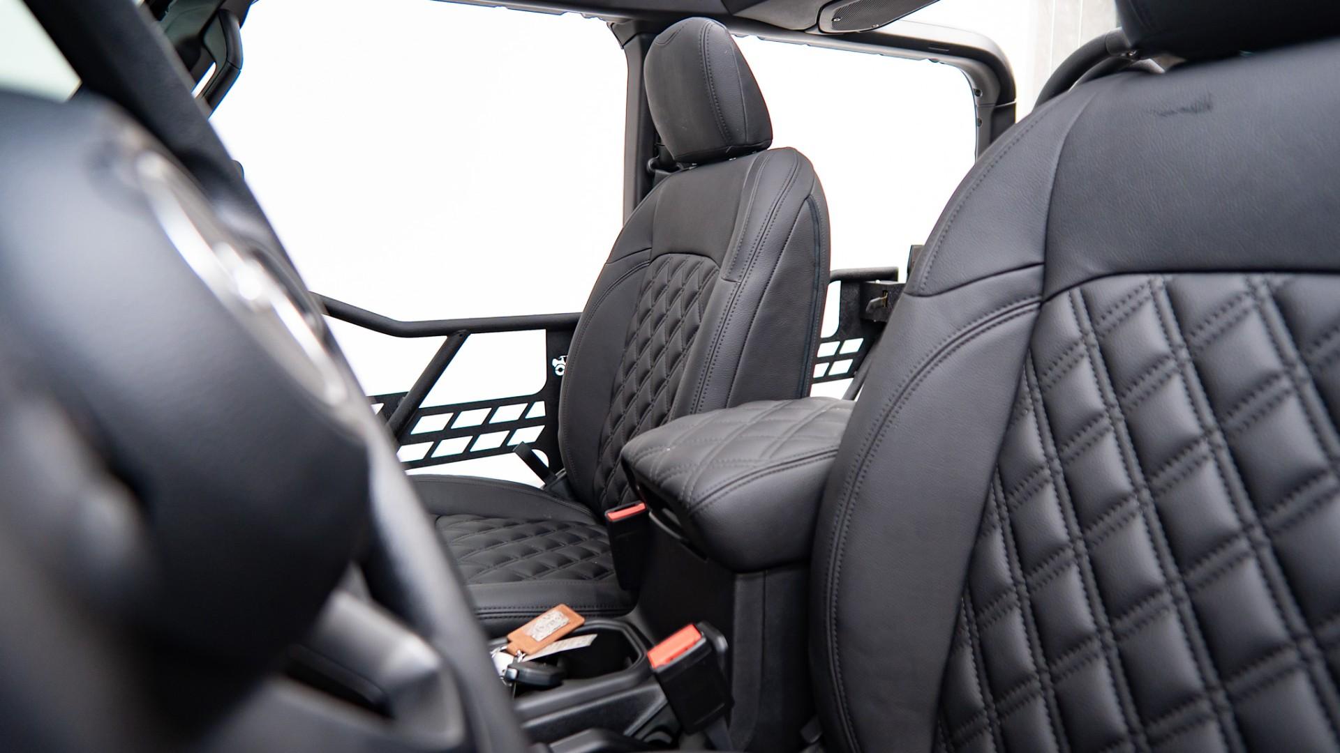 2026 JEEP GLADIATOR 4X4 in Black, photo 24 of 56