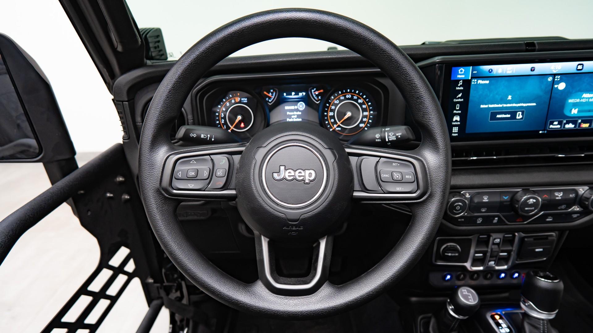 2026 JEEP GLADIATOR 4X4 in Black, photo 26 of 56