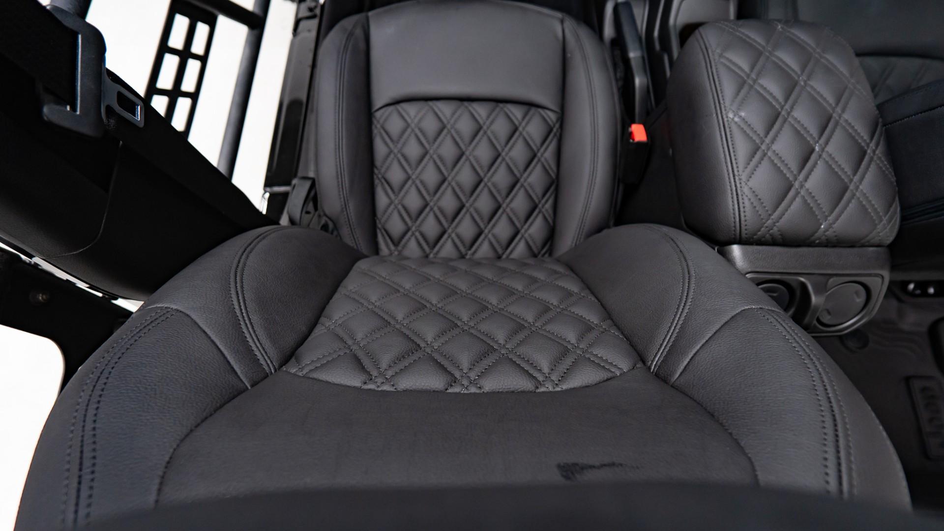 2026 JEEP GLADIATOR 4X4 in Black, photo 27 of 56
